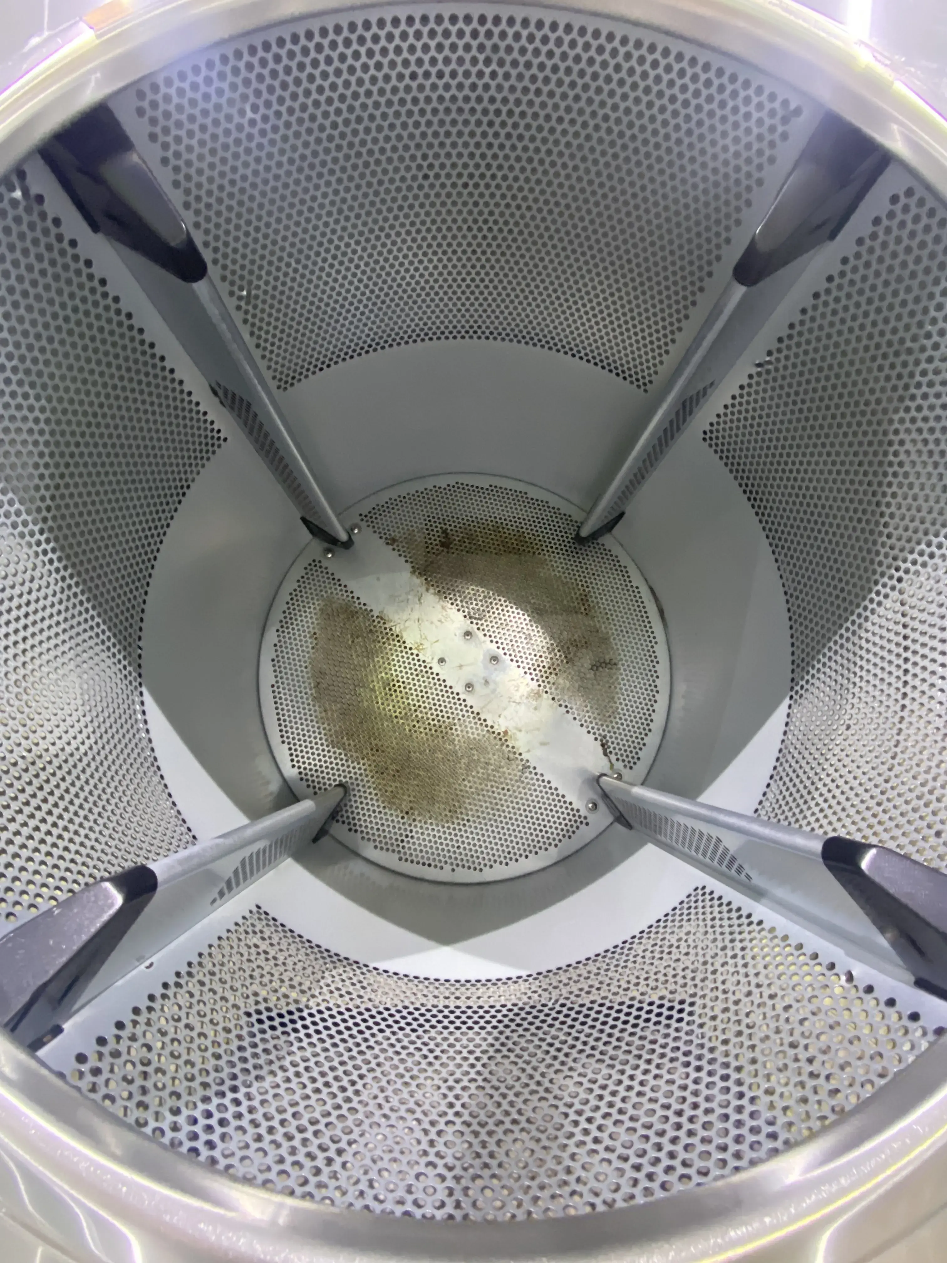 SpinXpress Laundry - WW White - Wash & Fold Services - Image 20