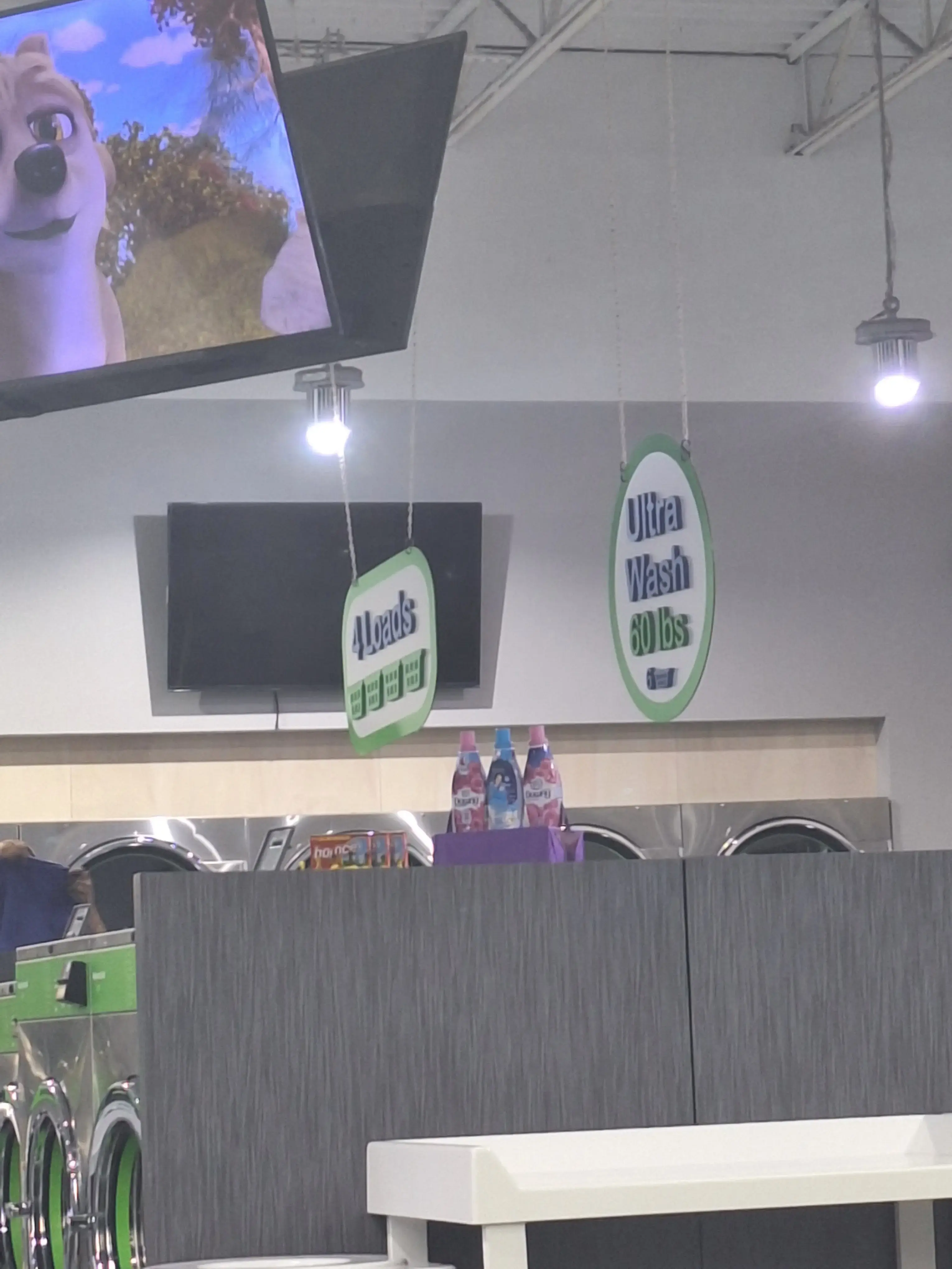 SpinXpress Laundry - WW White - Wash & Fold Services - Image 19