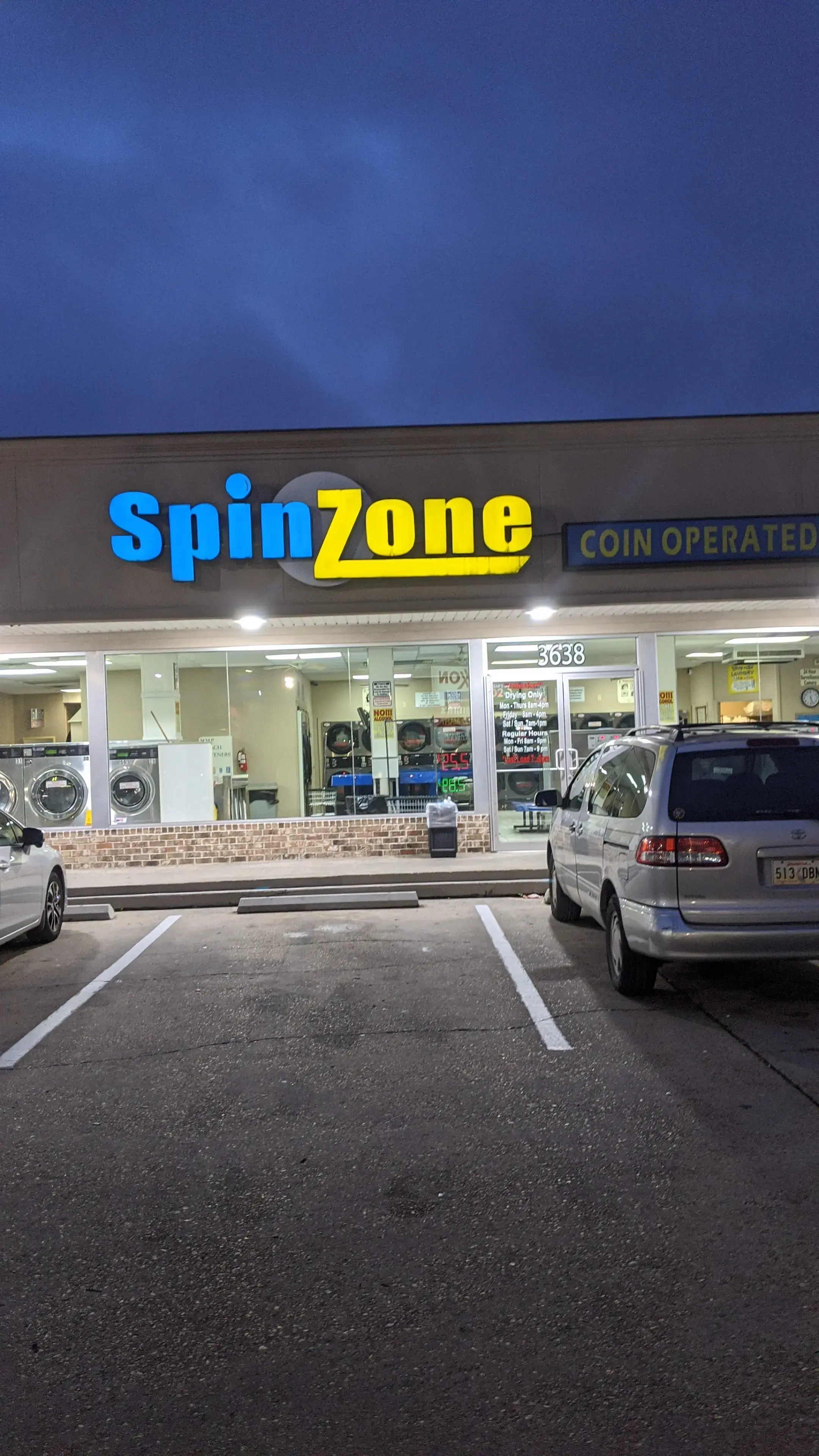 SpinZone Coin Operated Laundromat - Image 12