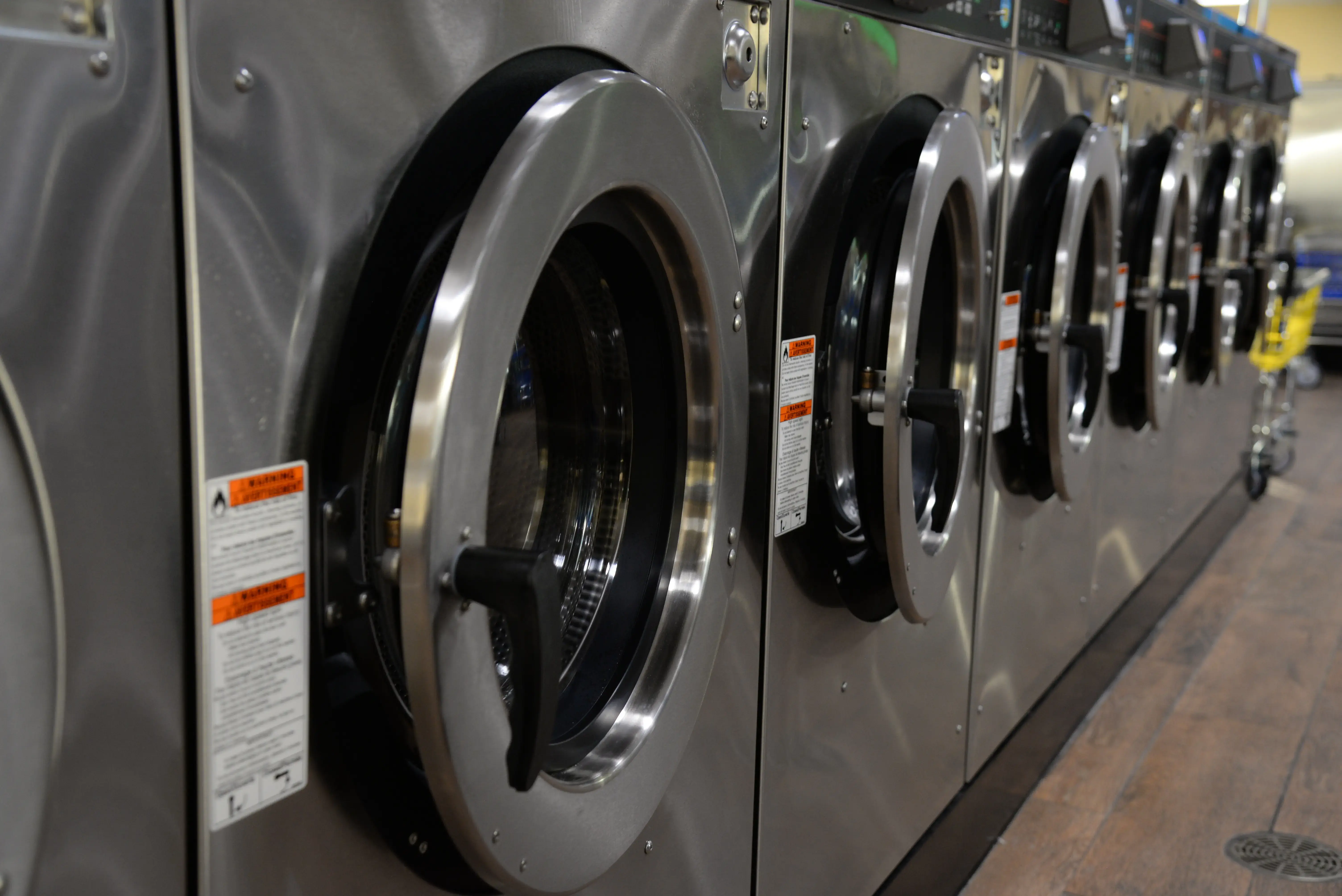 SpinZone Laundry - Image 15