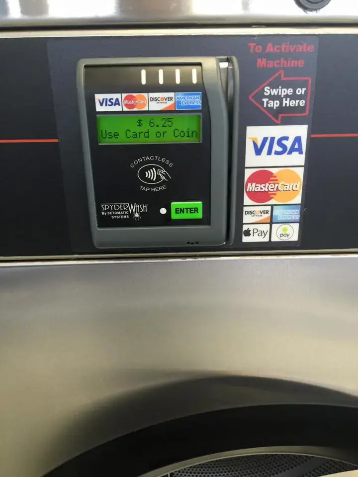 Splash 'Em Out Laundromat thumbnail 10