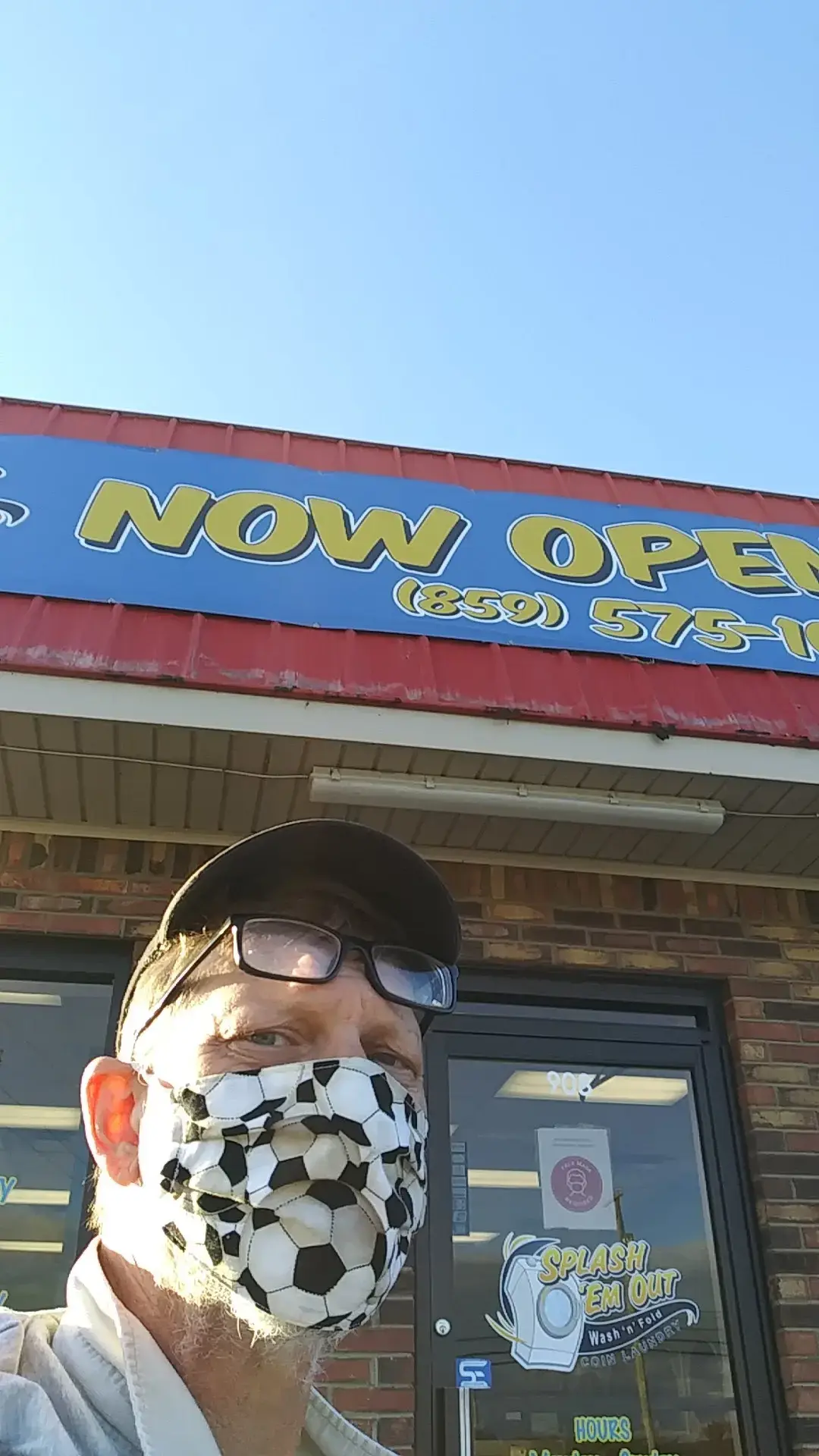 Splash 'Em Out Laundromat thumbnail 12