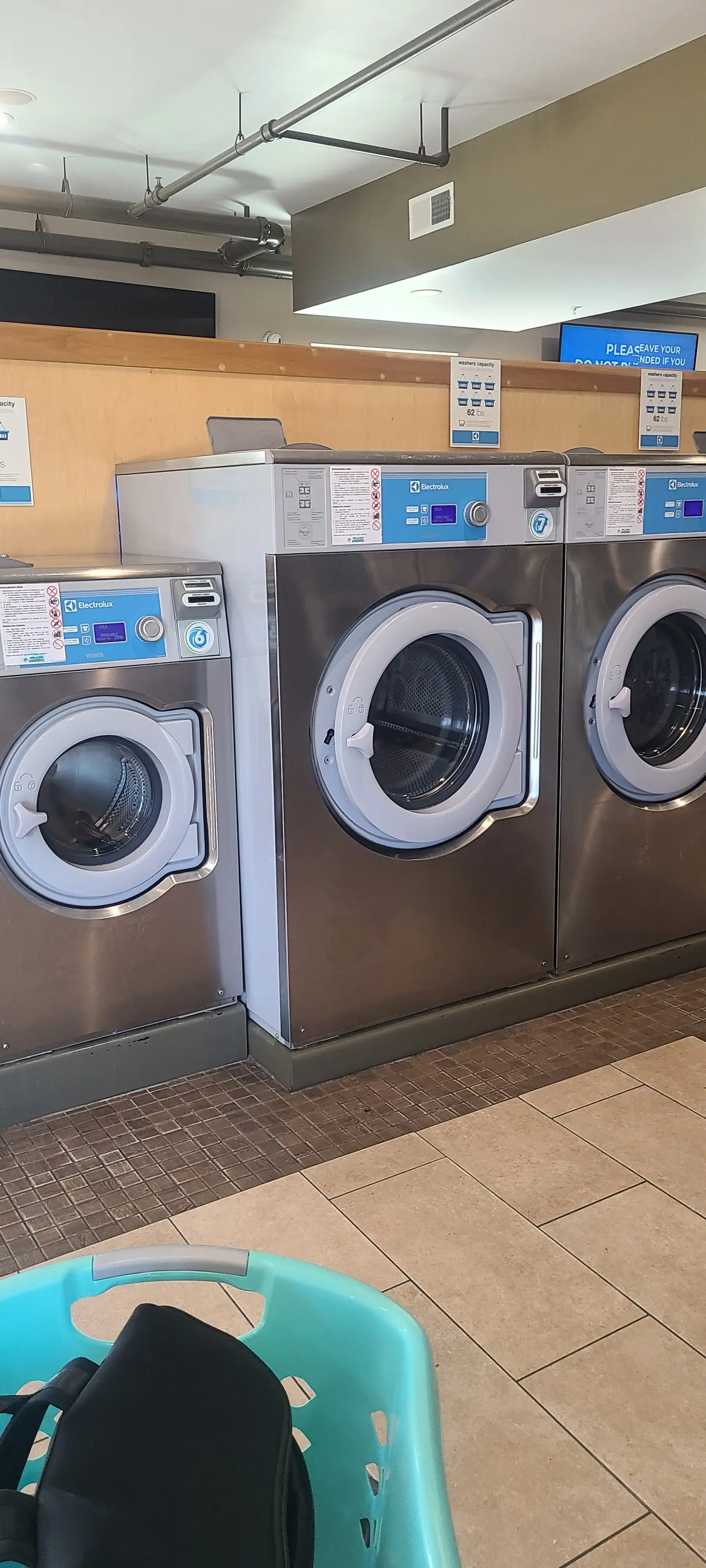 Splash Laundromat thumbnail 17