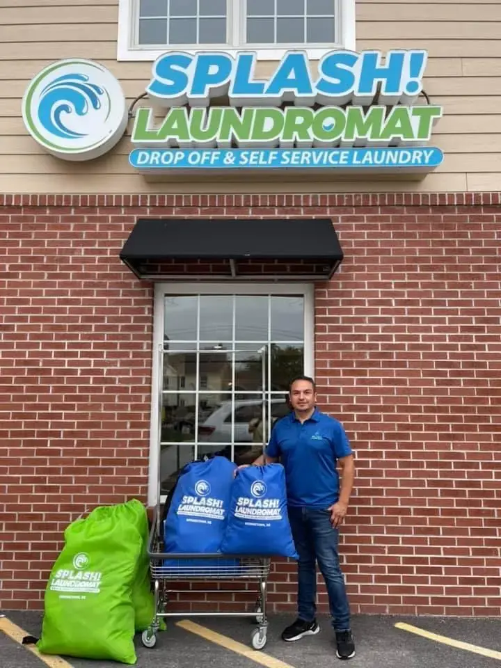 Splash Laundromat thumbnail 5