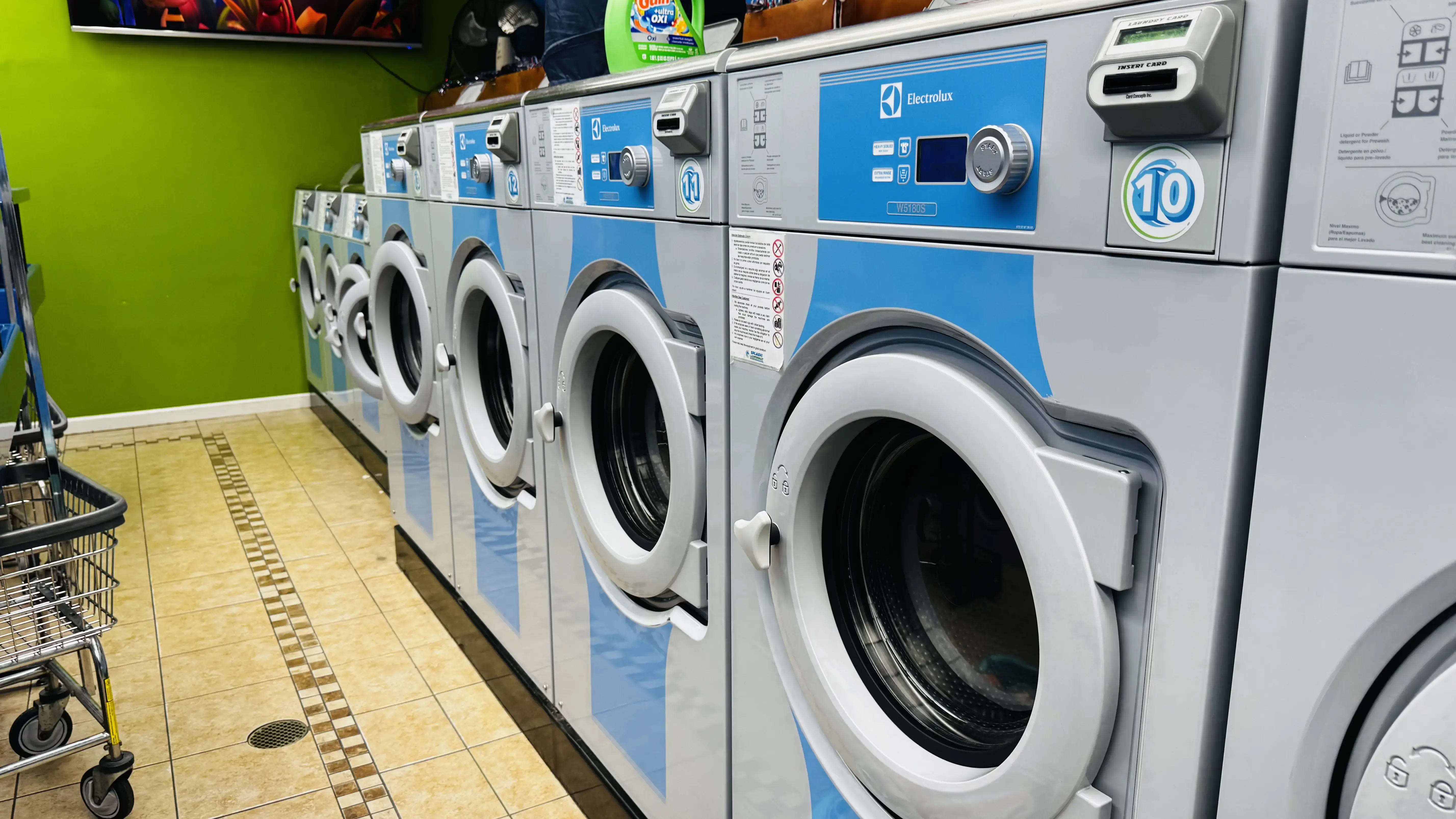 Splash Laundromat - Image 5