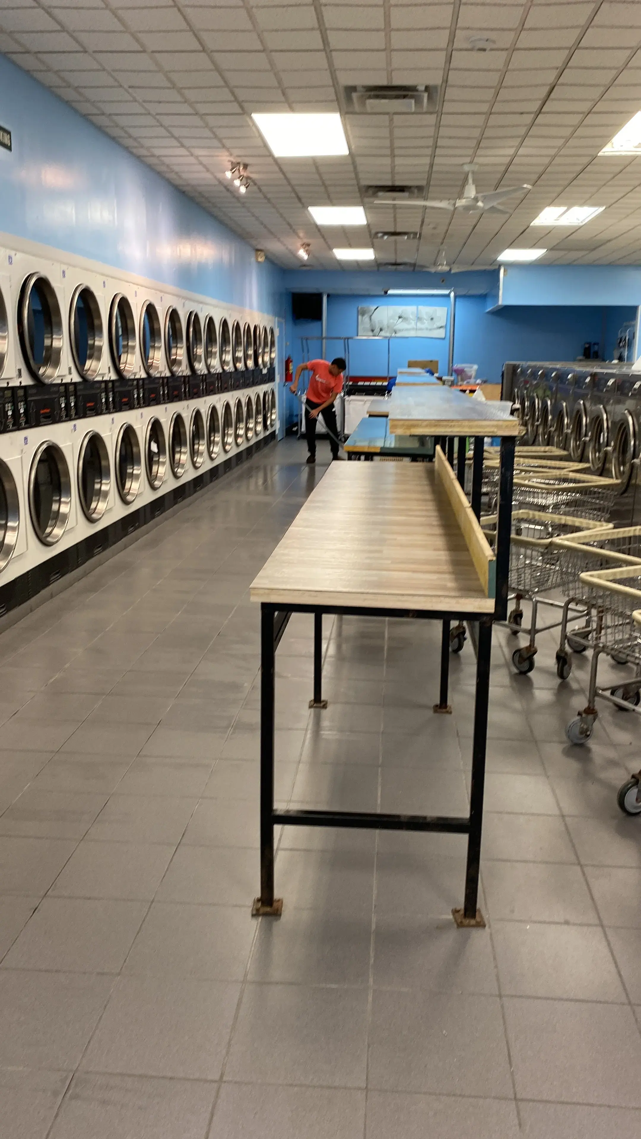 Splash Laundromat thumbnail 9