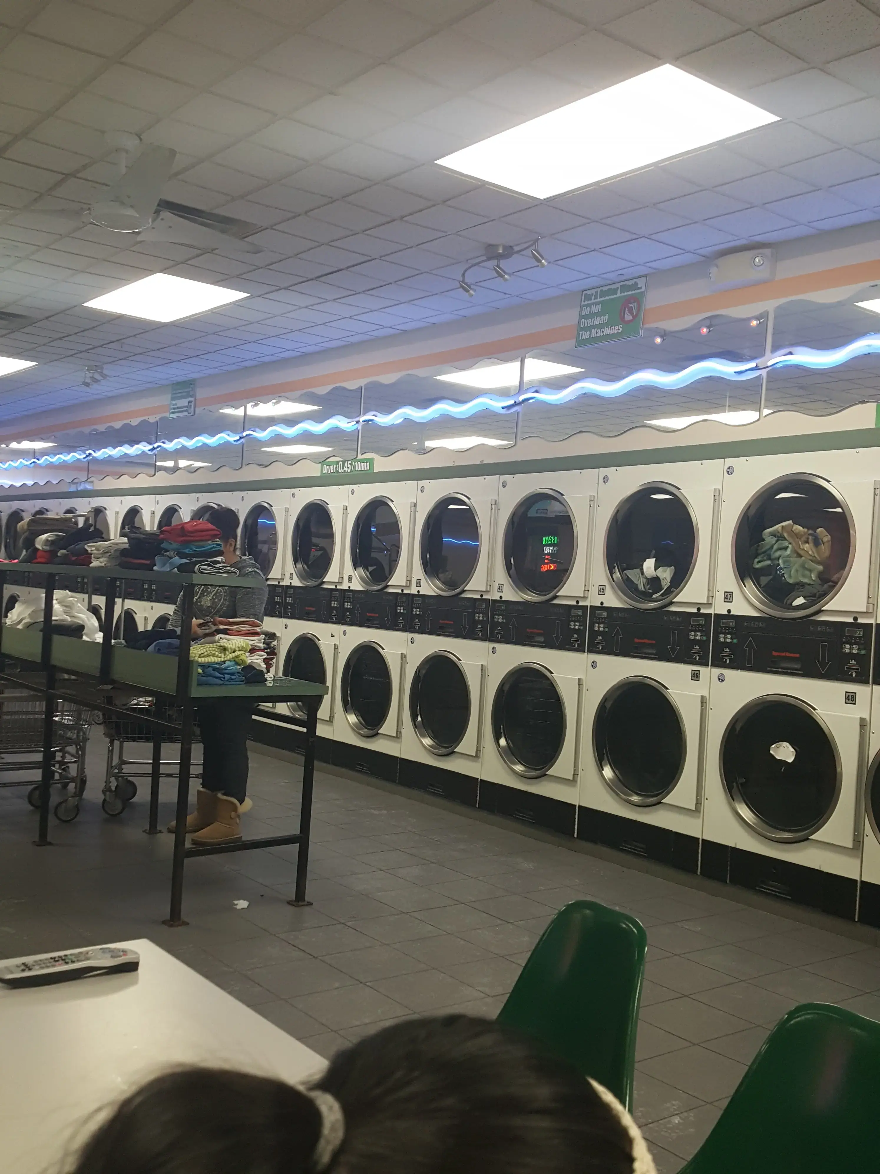 Splash Laundromat thumbnail 11