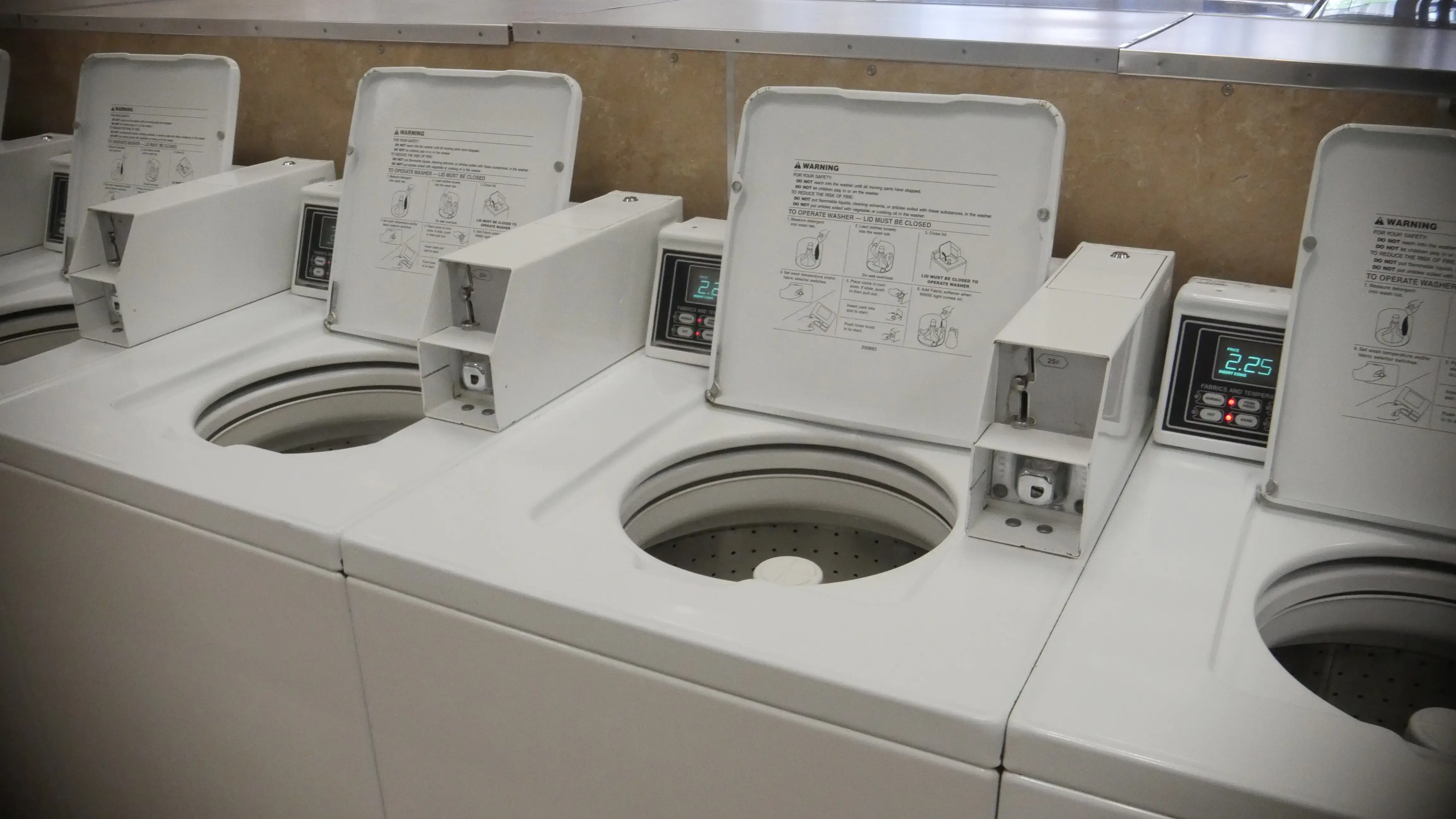 Splash Laundry thumbnail 8