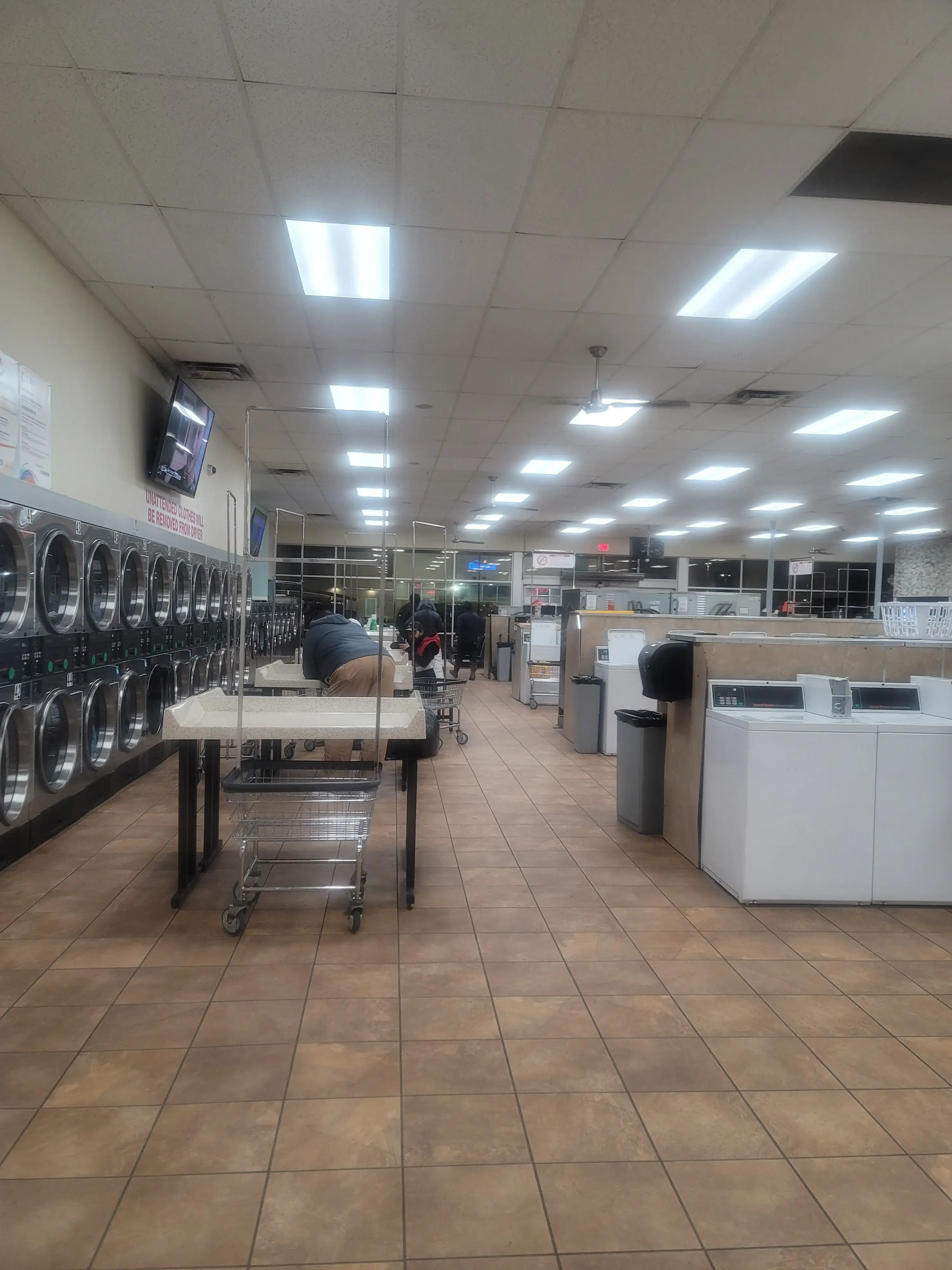 Splash Laundry - Image 16