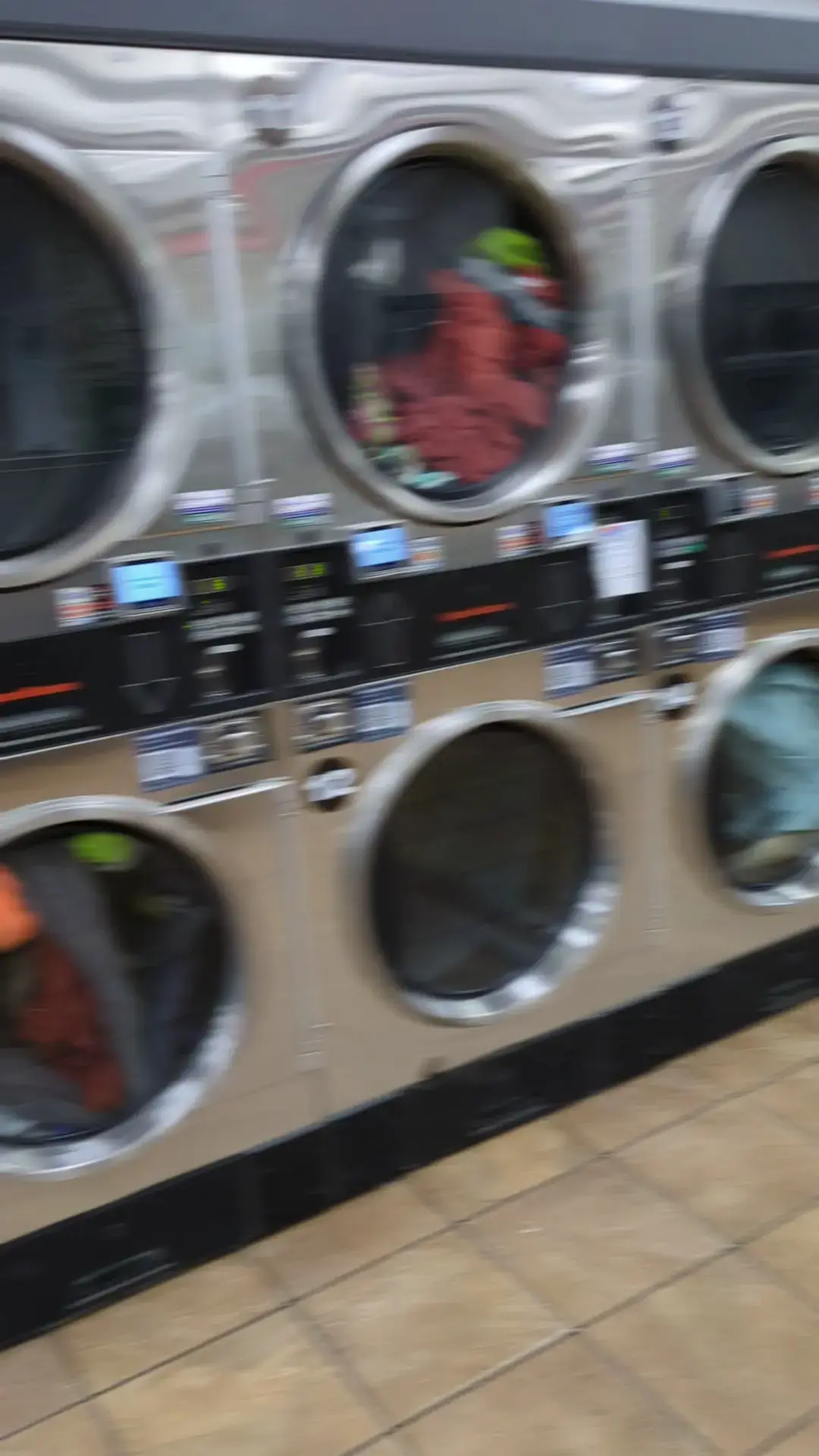 Splash Laundry thumbnail 18