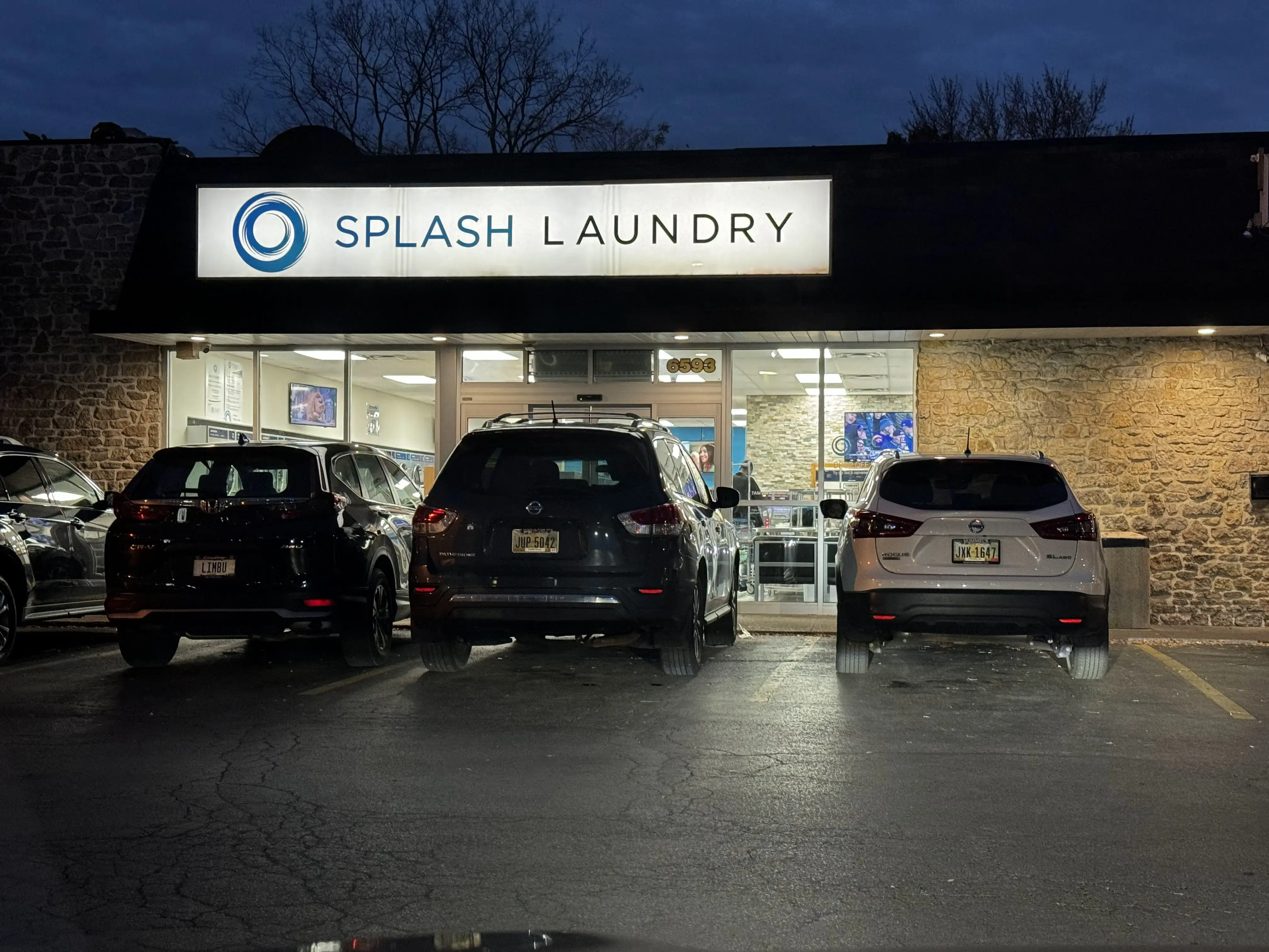Splash Laundry thumbnail 4