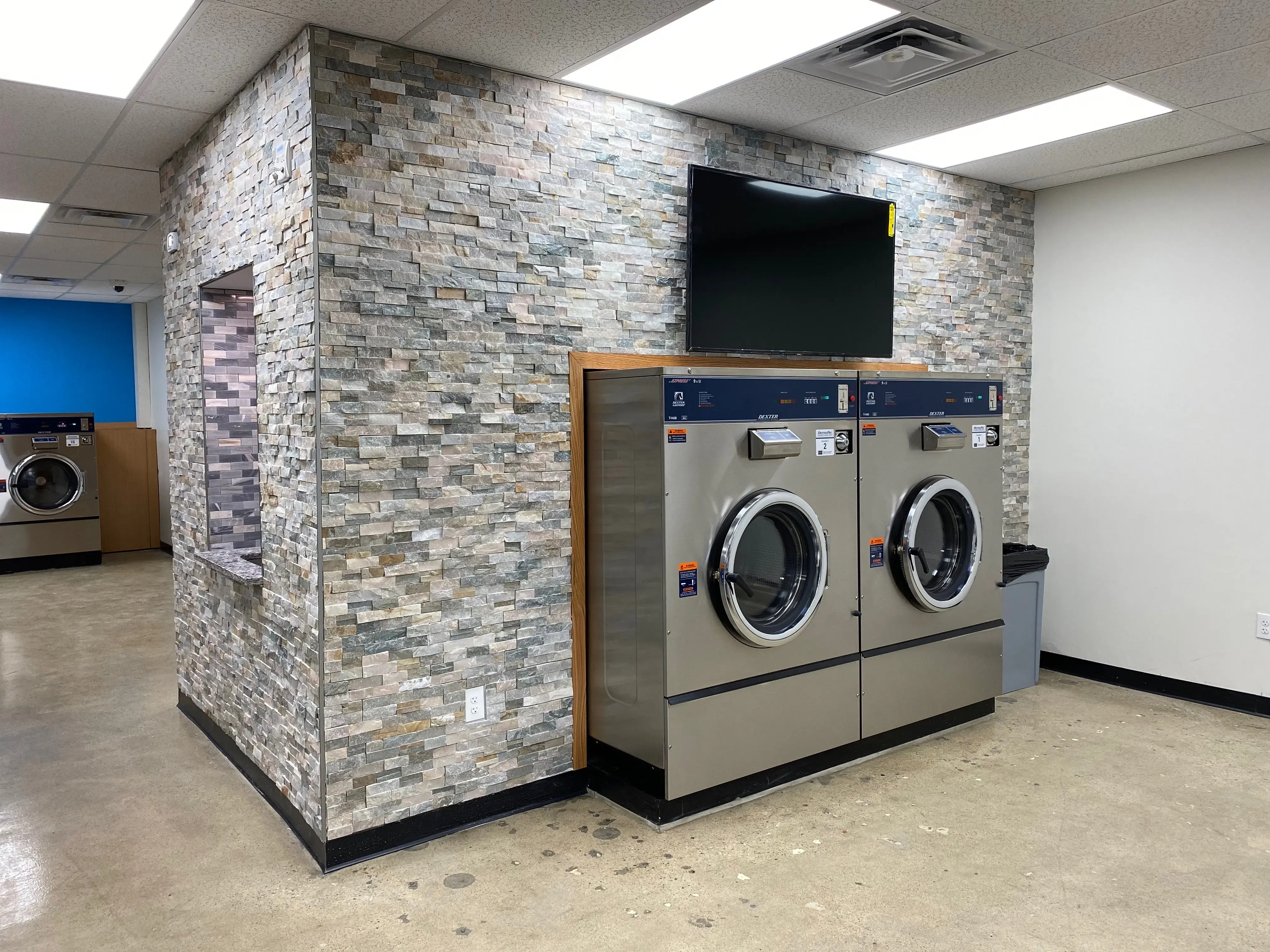 Splash Laundry thumbnail 13