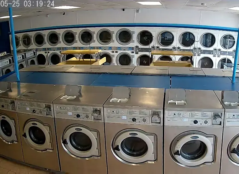 Splash Washateria TX thumbnail 3