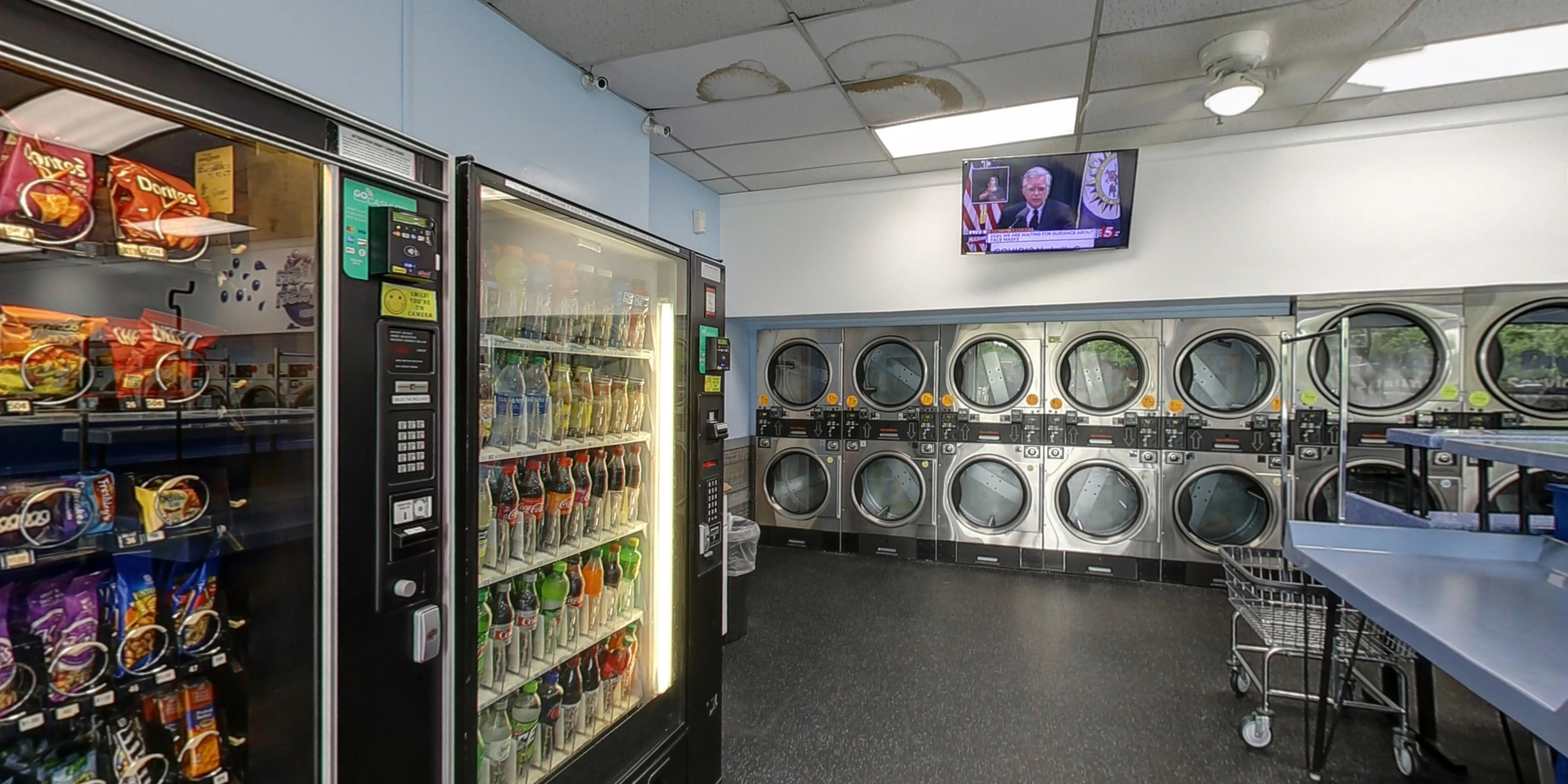 Splish Splash Coin Laundry thumbnail 19