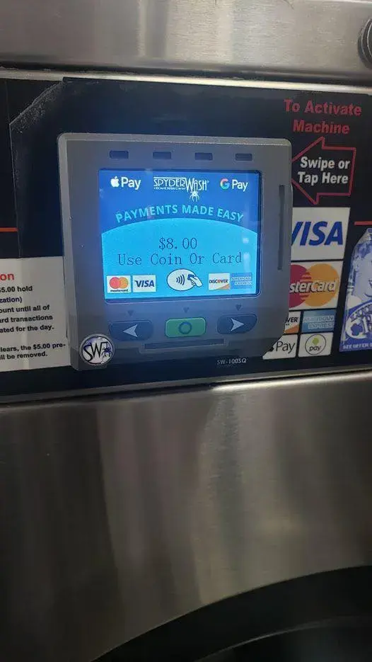 Splish Splash Coin Laundry thumbnail 14