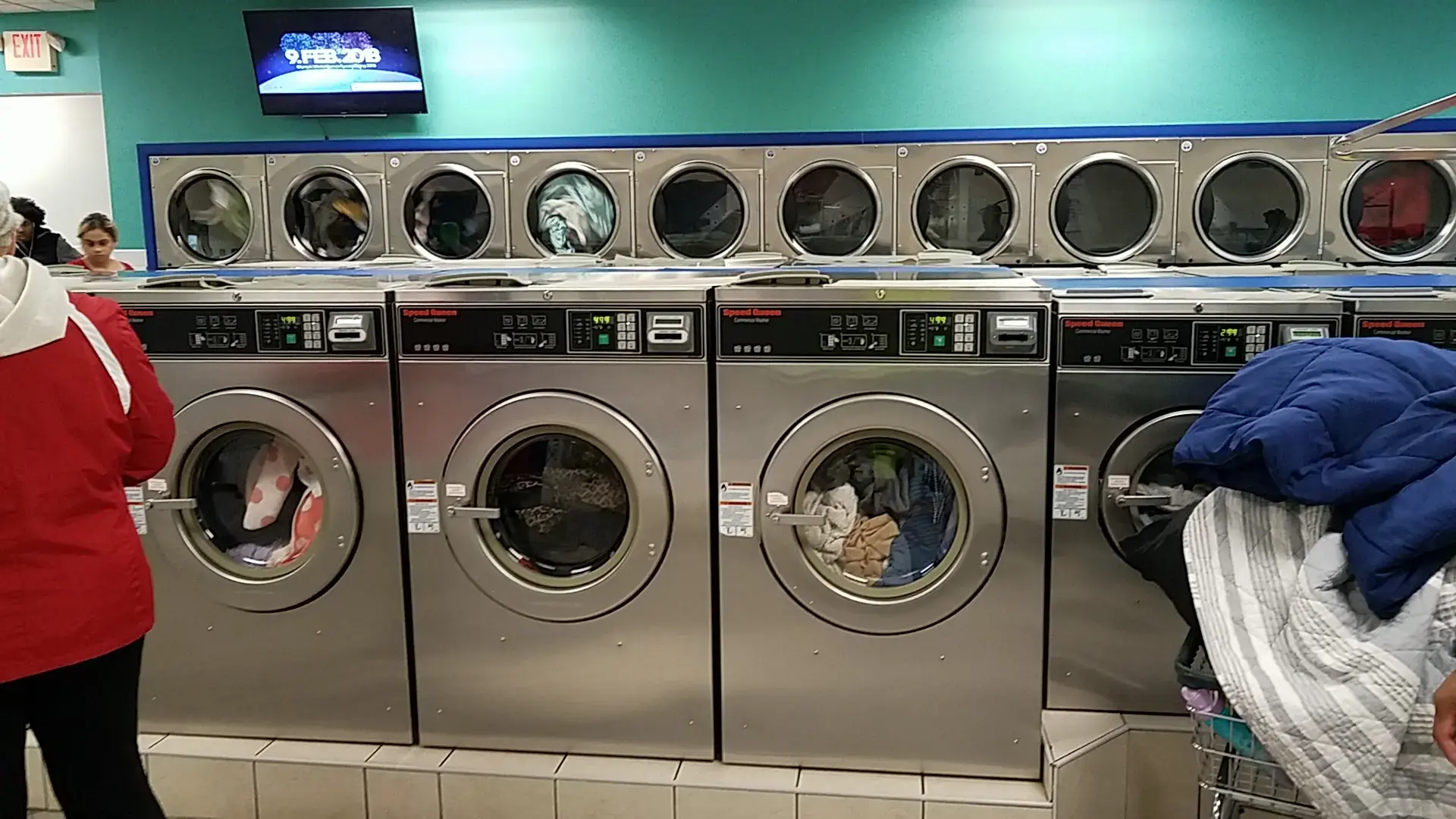 Splish Splash Laundromat thumbnail 6