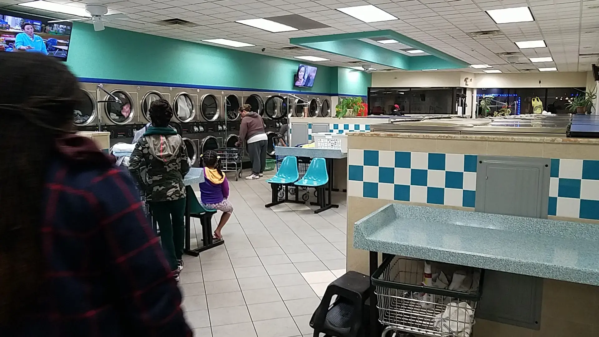Splish Splash Laundromat thumbnail 9