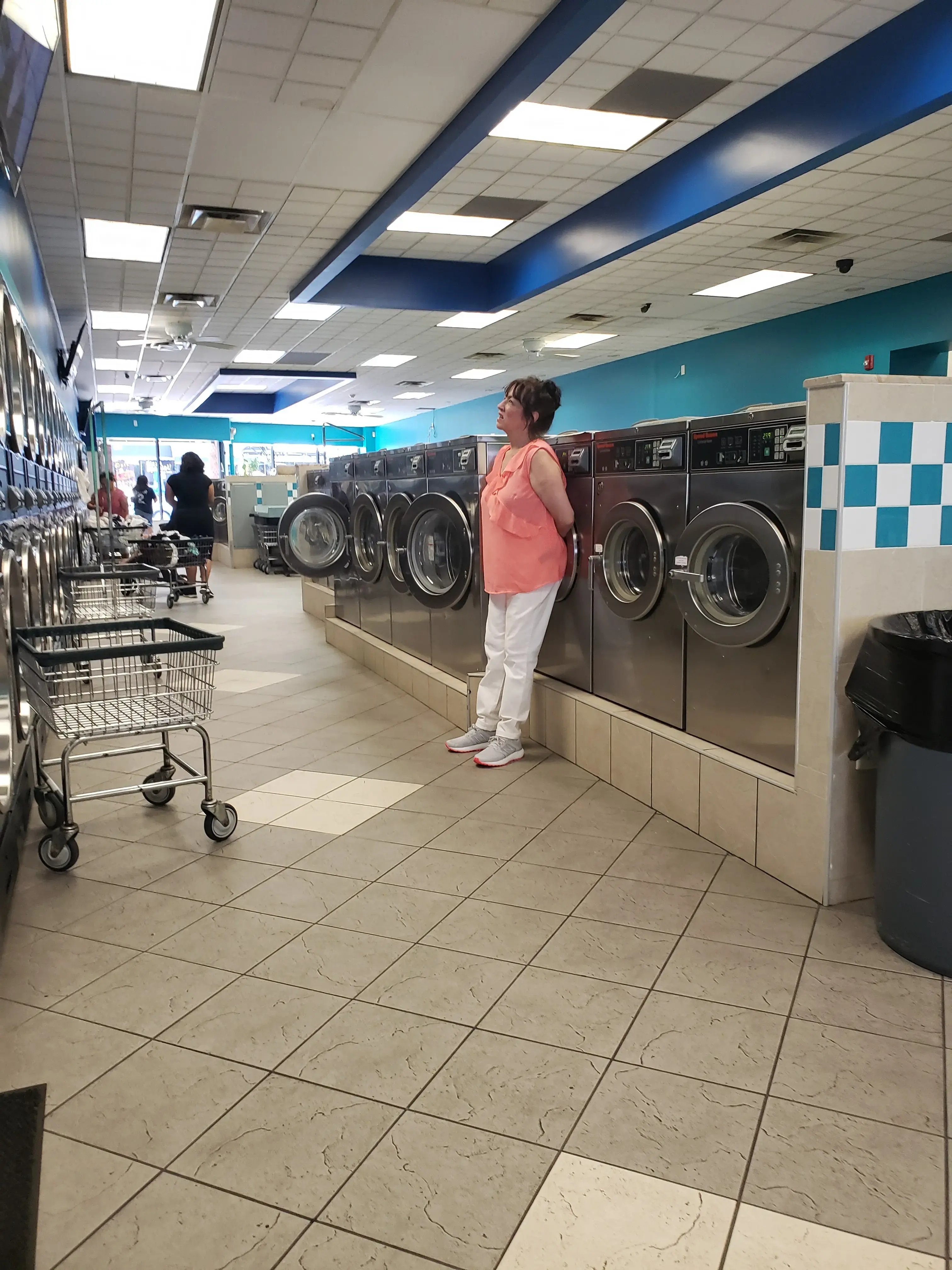 Splish Splash Laundromat thumbnail 10