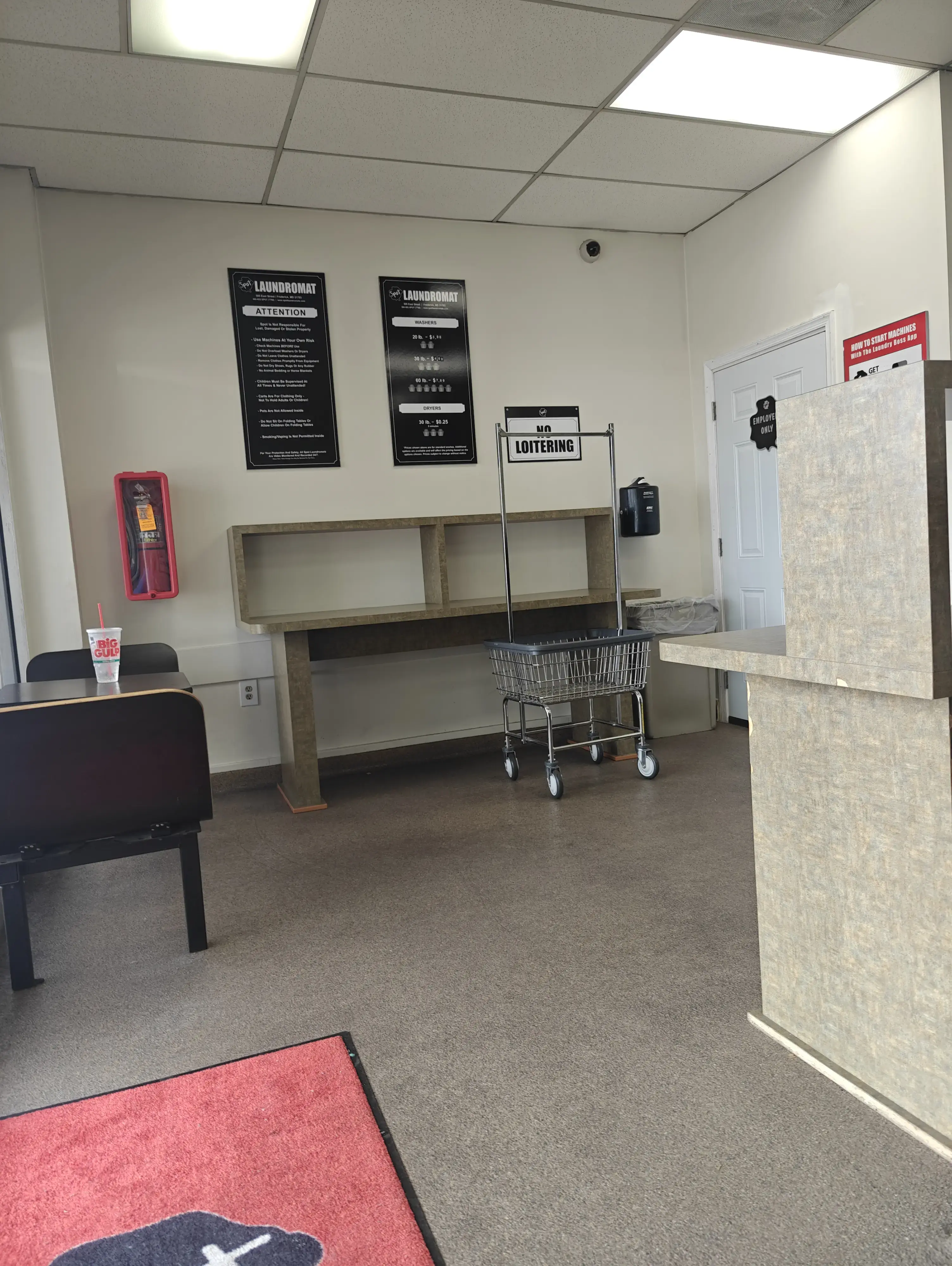 Spot Laundromat - Image 9