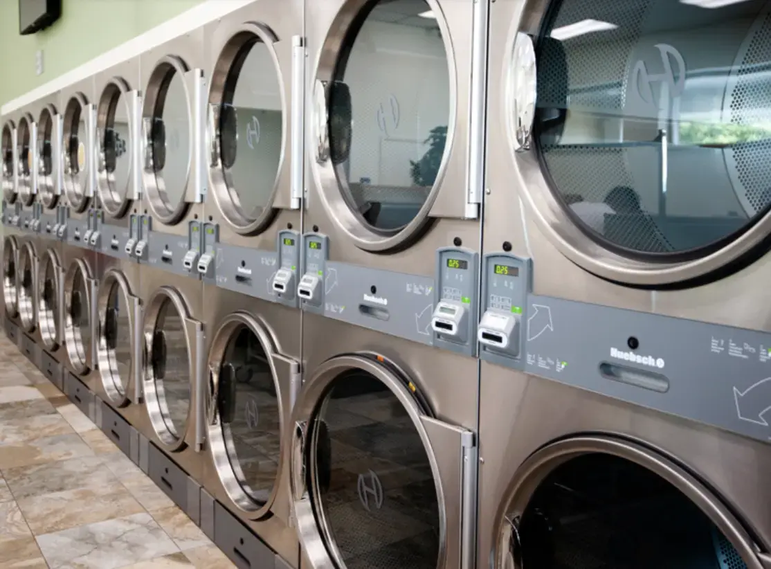Spot Laundromat - Image 19