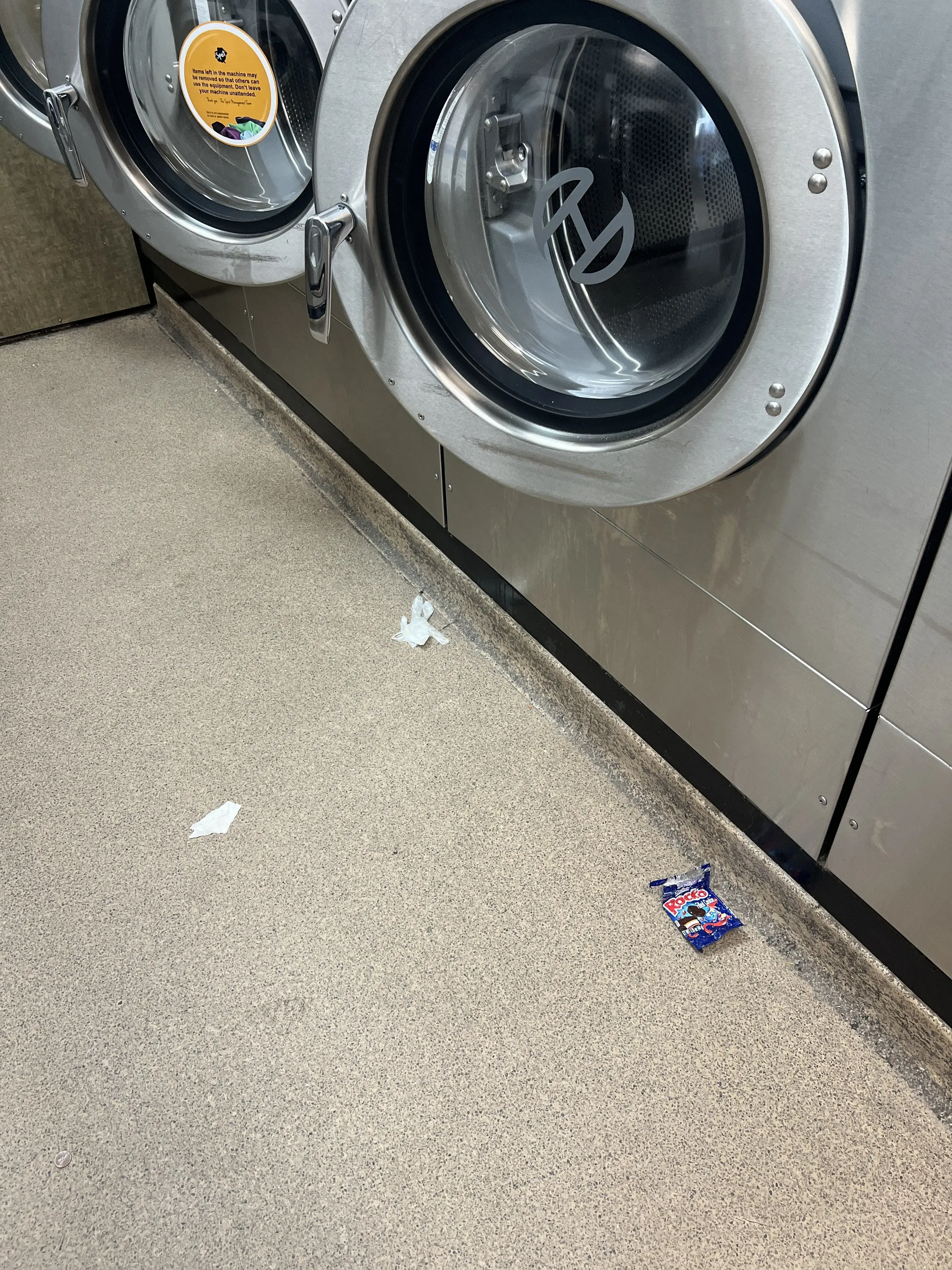 Spot Laundromat - Image 8