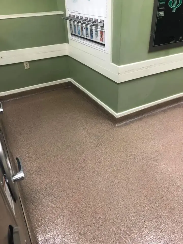Spot Laundromat thumbnail 12