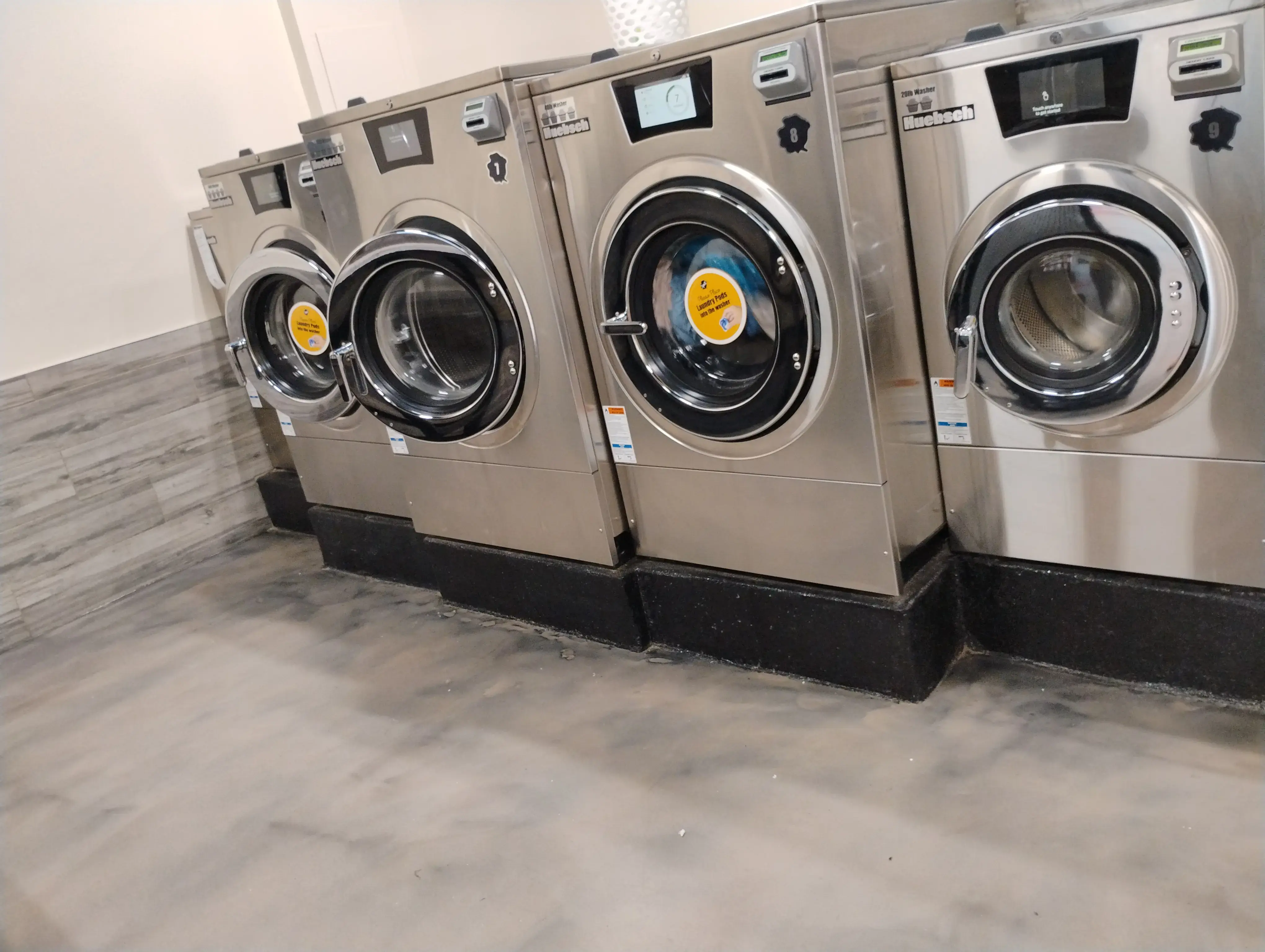 Spot Laundromat - Image 3