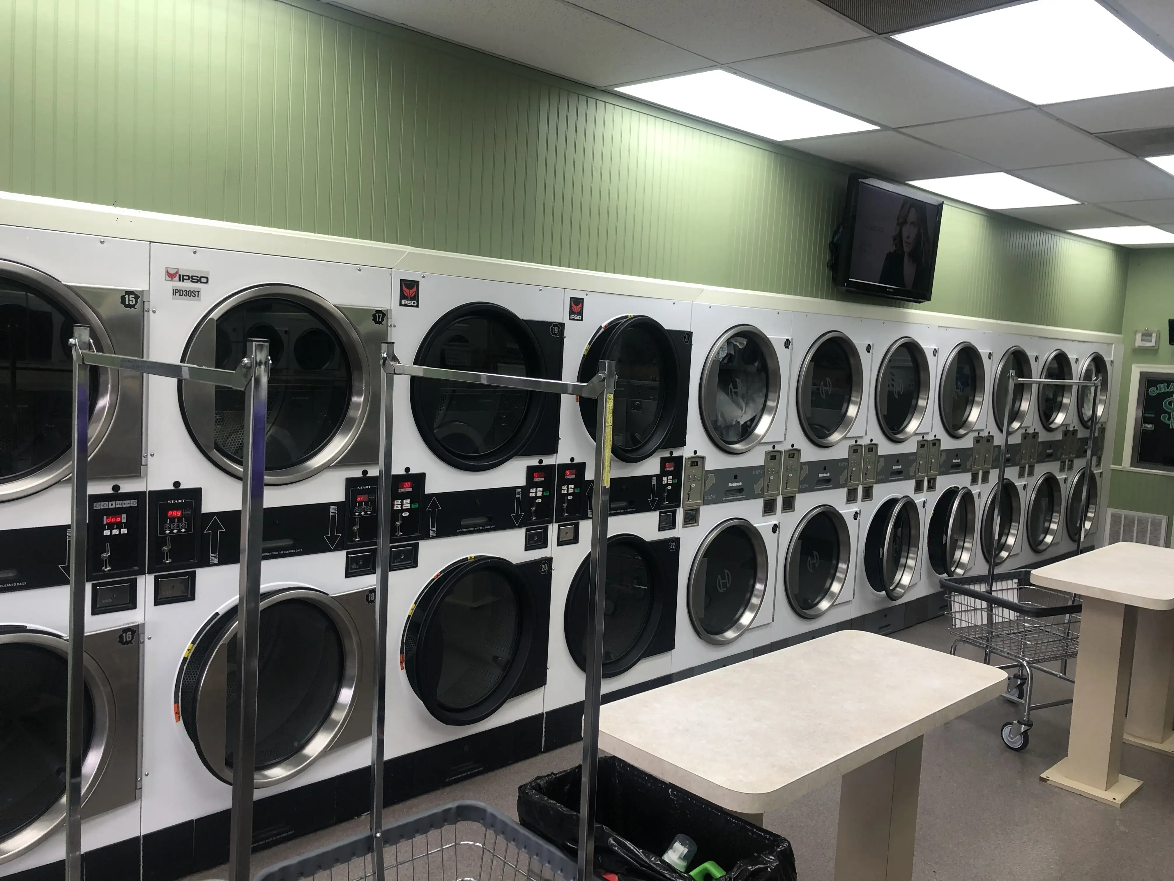 Spot Laundromat thumbnail 6