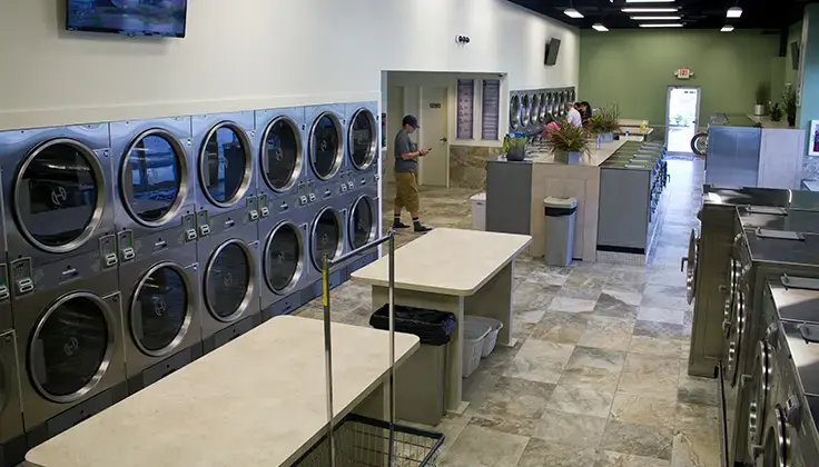 Spot Laundromat - Image 2