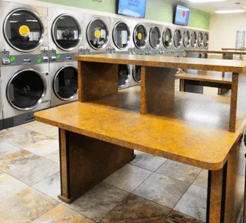 Spot Laundromat - Image 3
