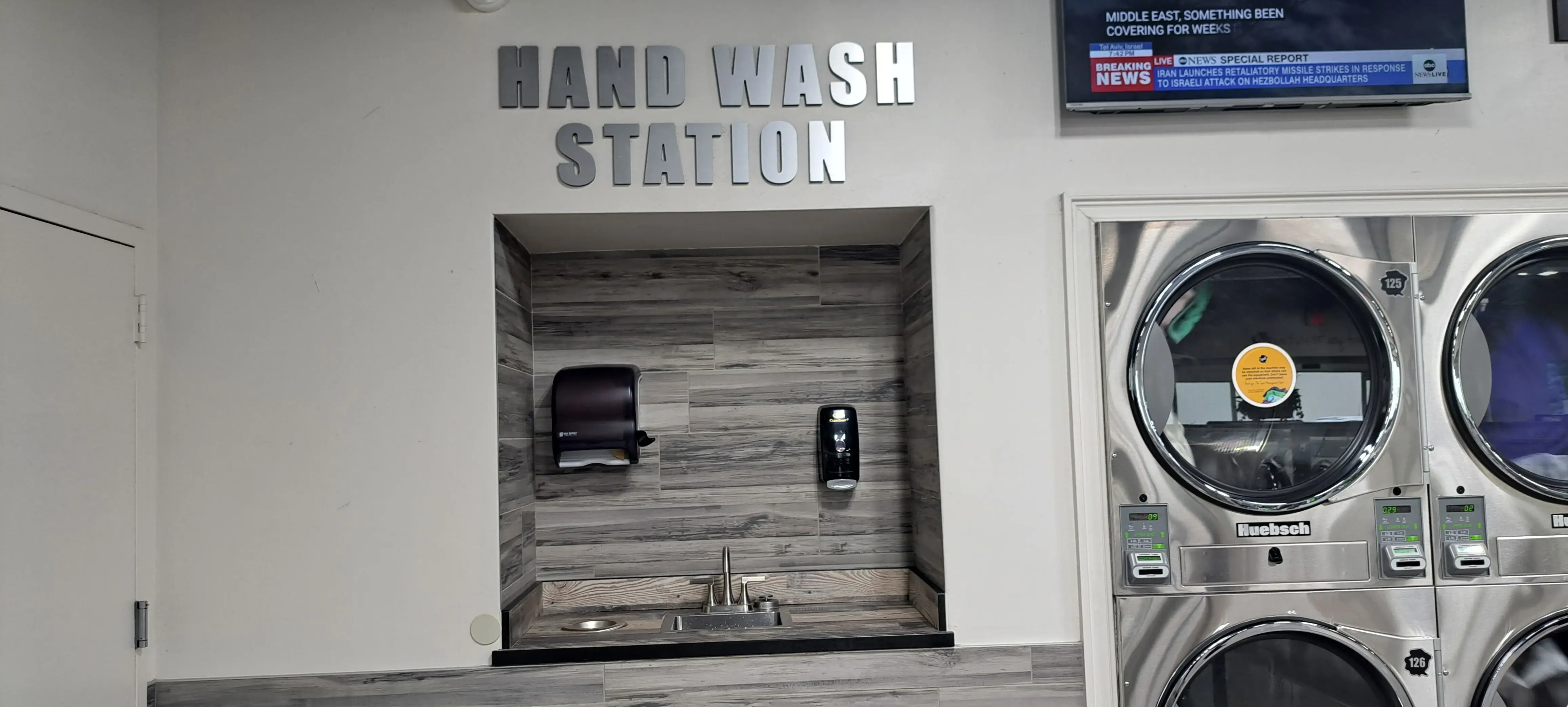 Spot Laundromat & Services - Image 13