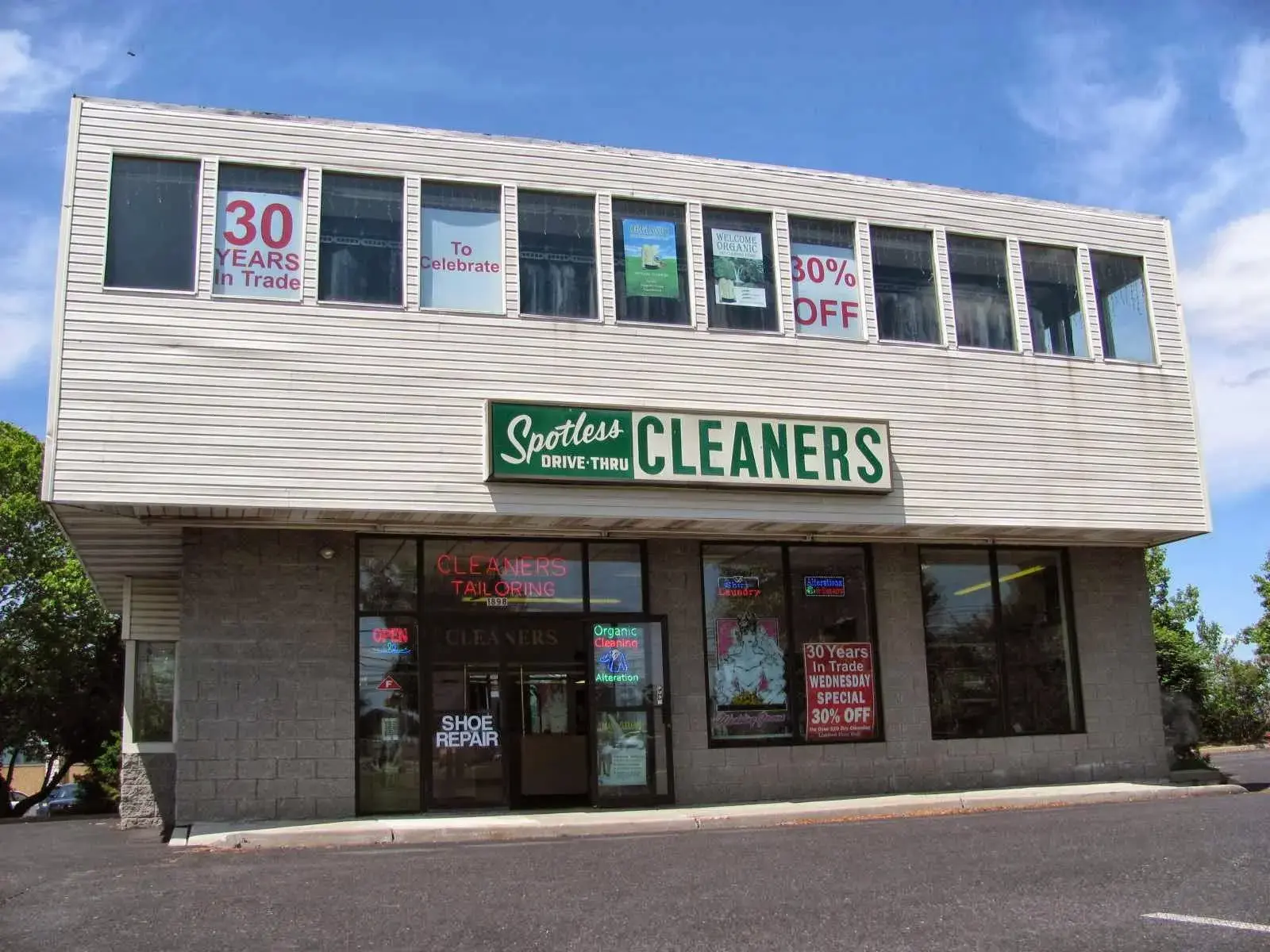 Spotless Cleaners - Image 1