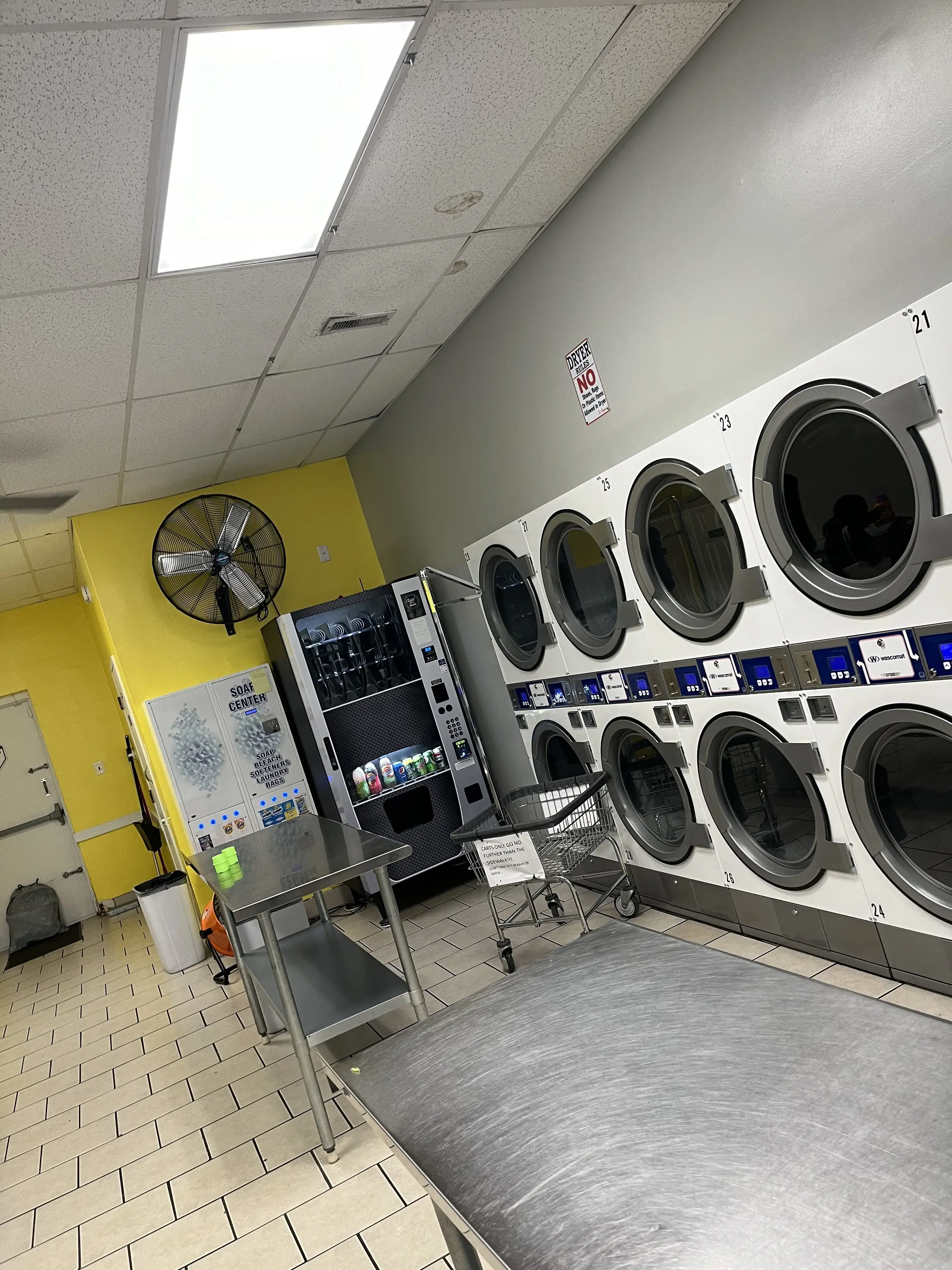 Spotless Laundromat LLC - Image 6