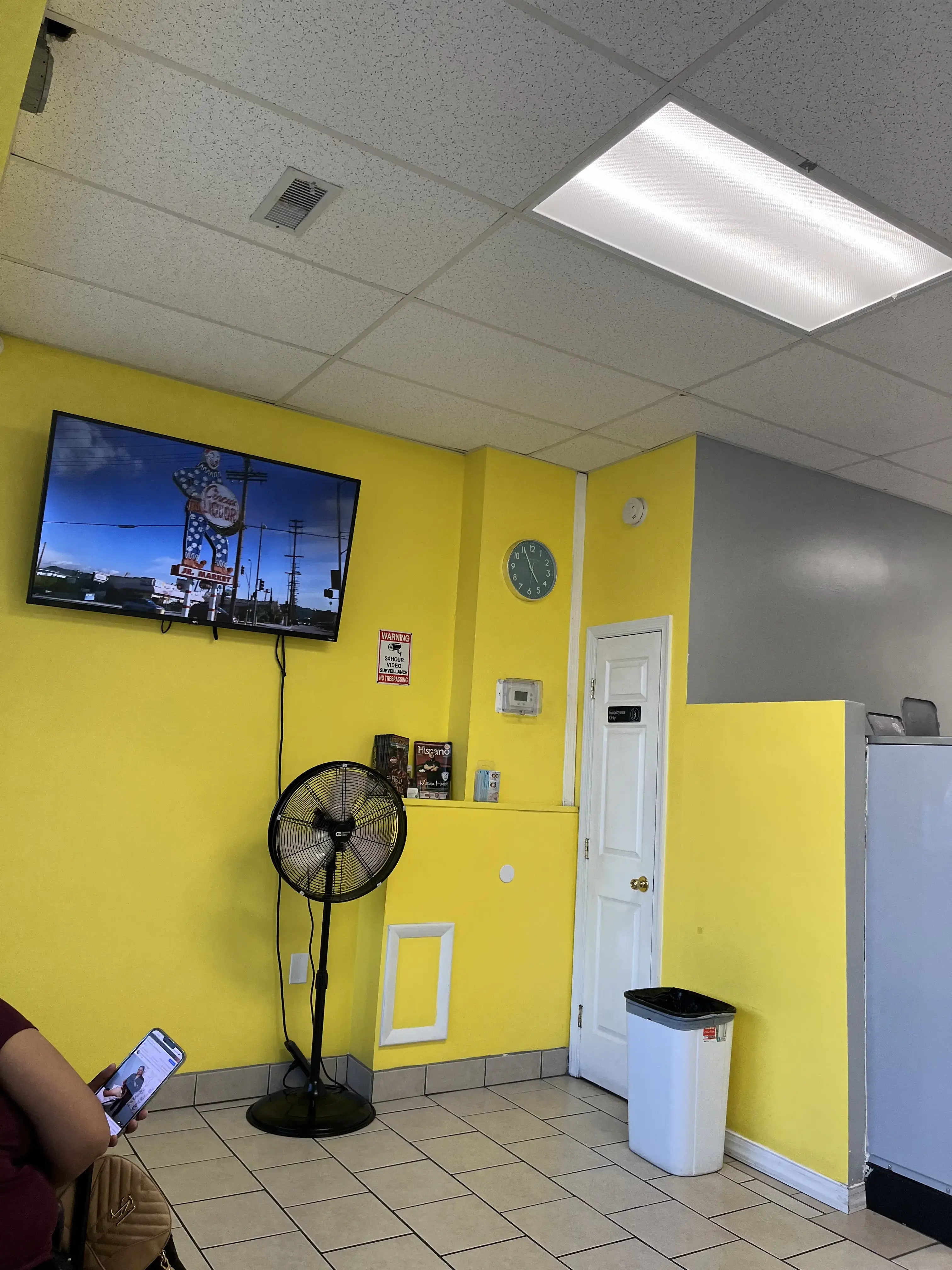 Spotless Laundromat LLC thumbnail 10