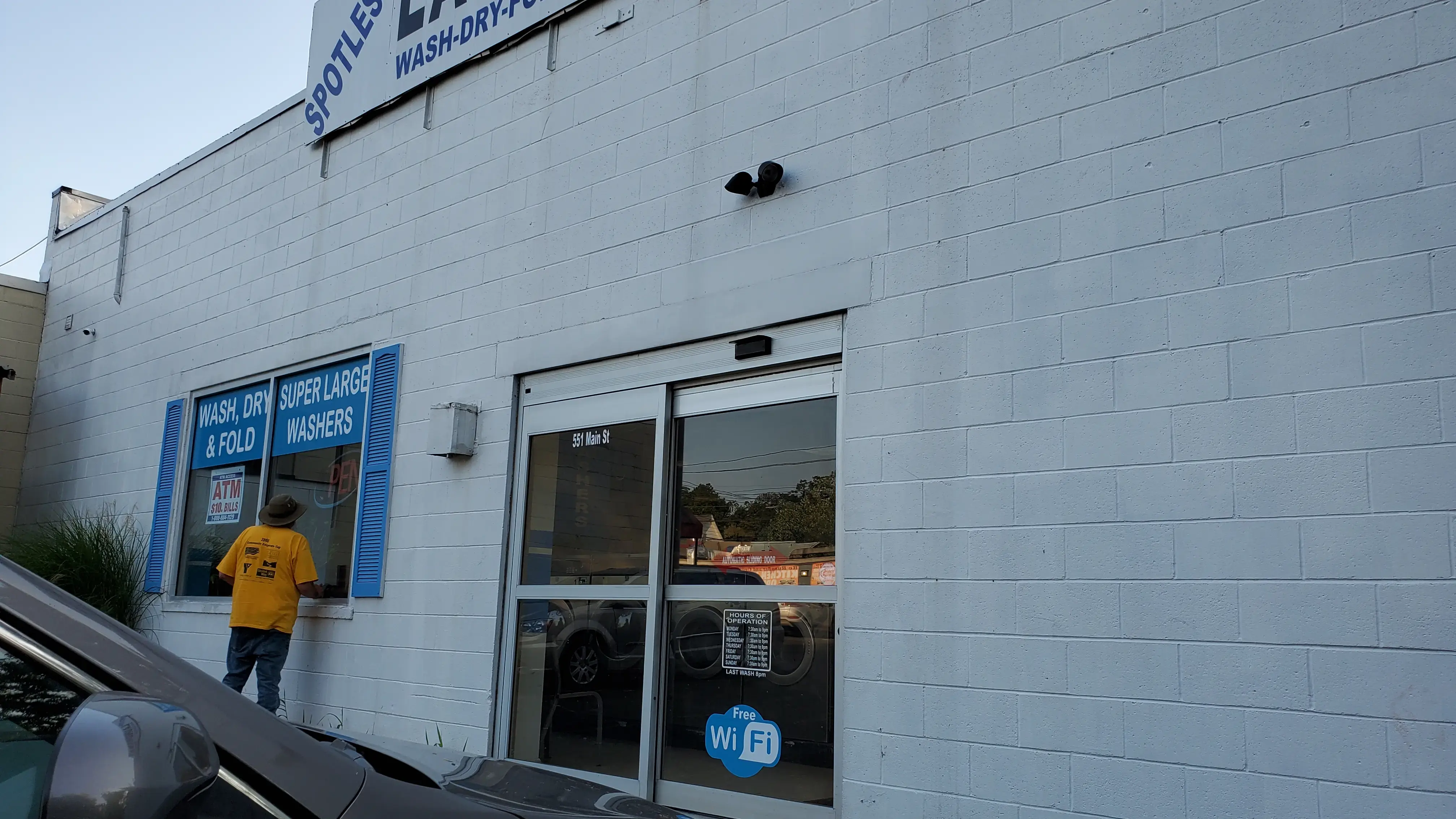 Spotless Laundromat thumbnail 3