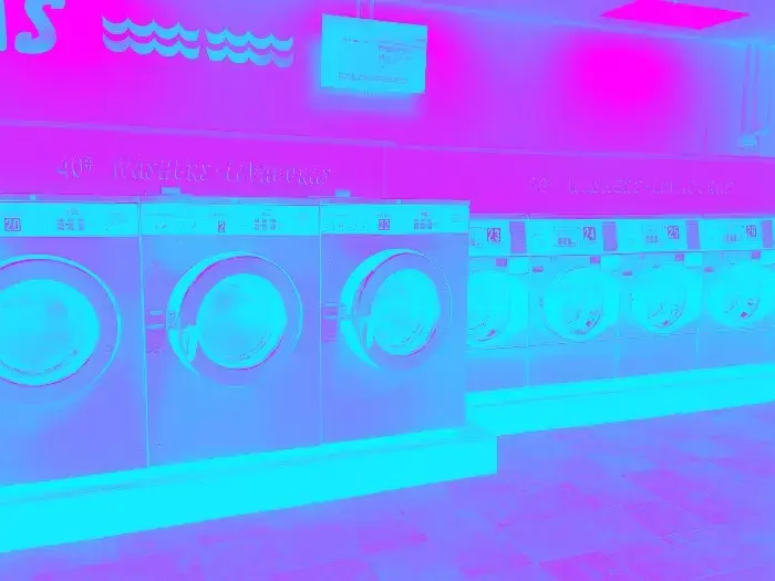 Spots Be Gone Laundromat thumbnail 12