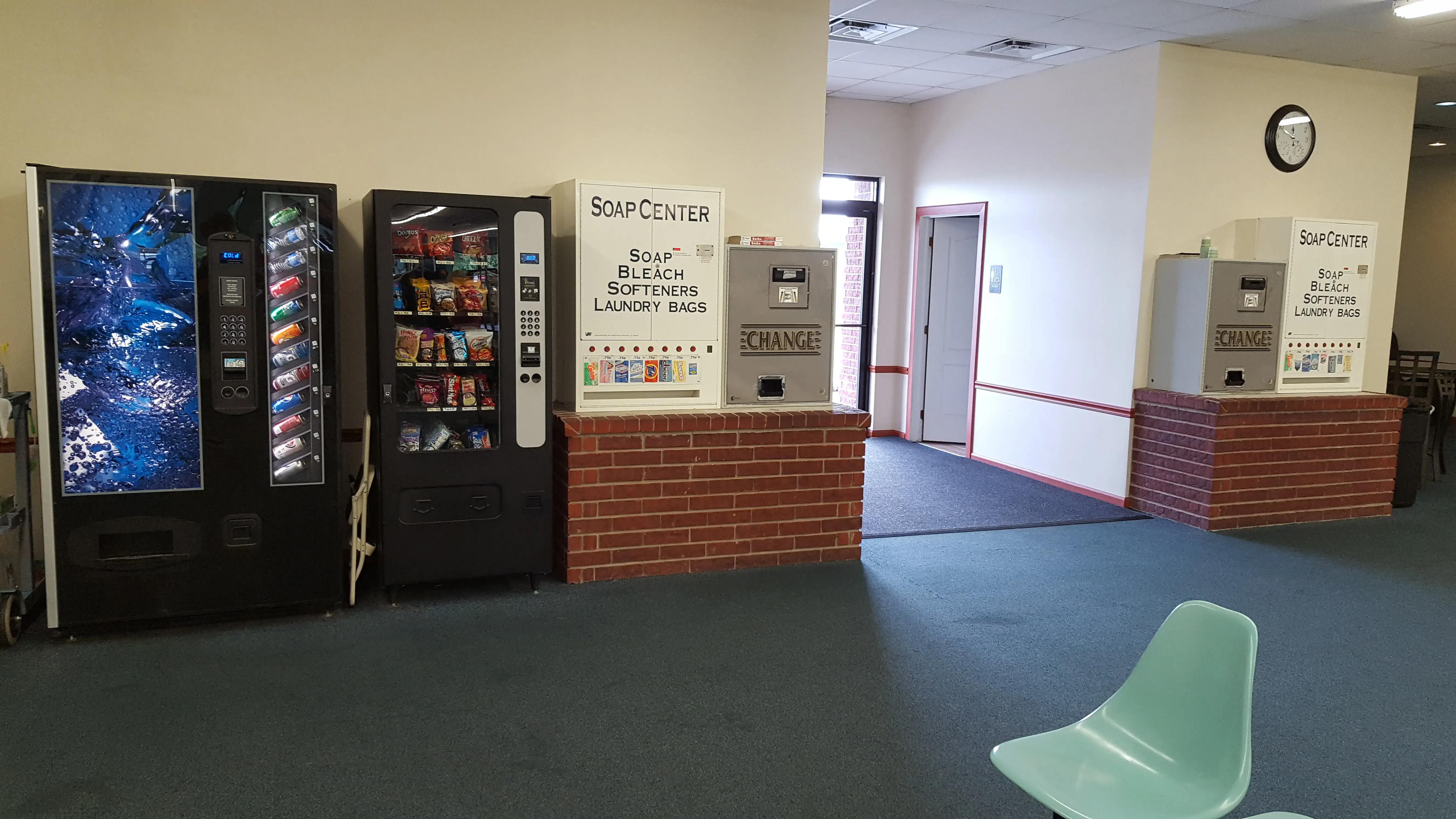 Spring Clean Laundromat - Image 7