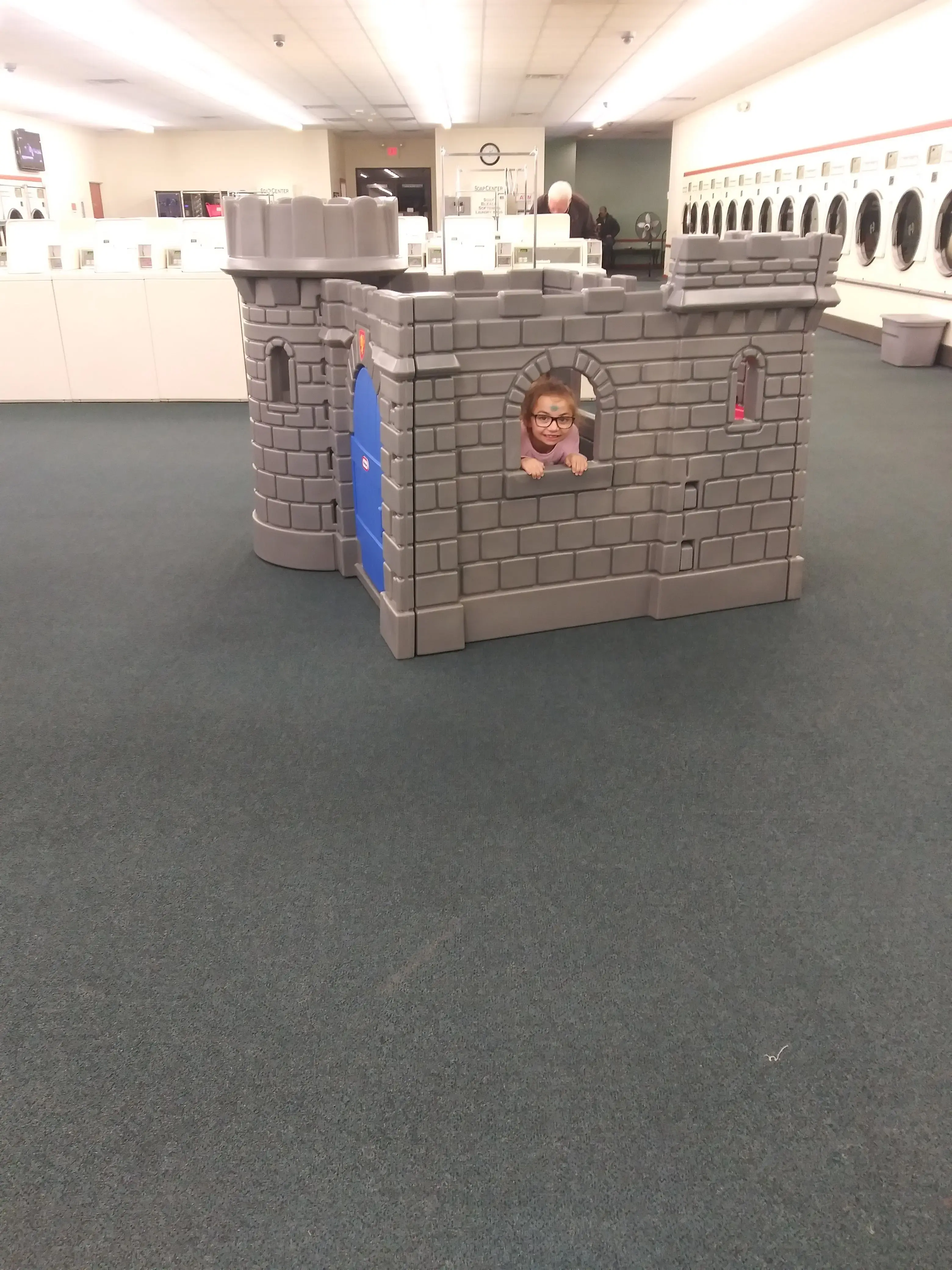 Spring Clean Laundromat - Image 6