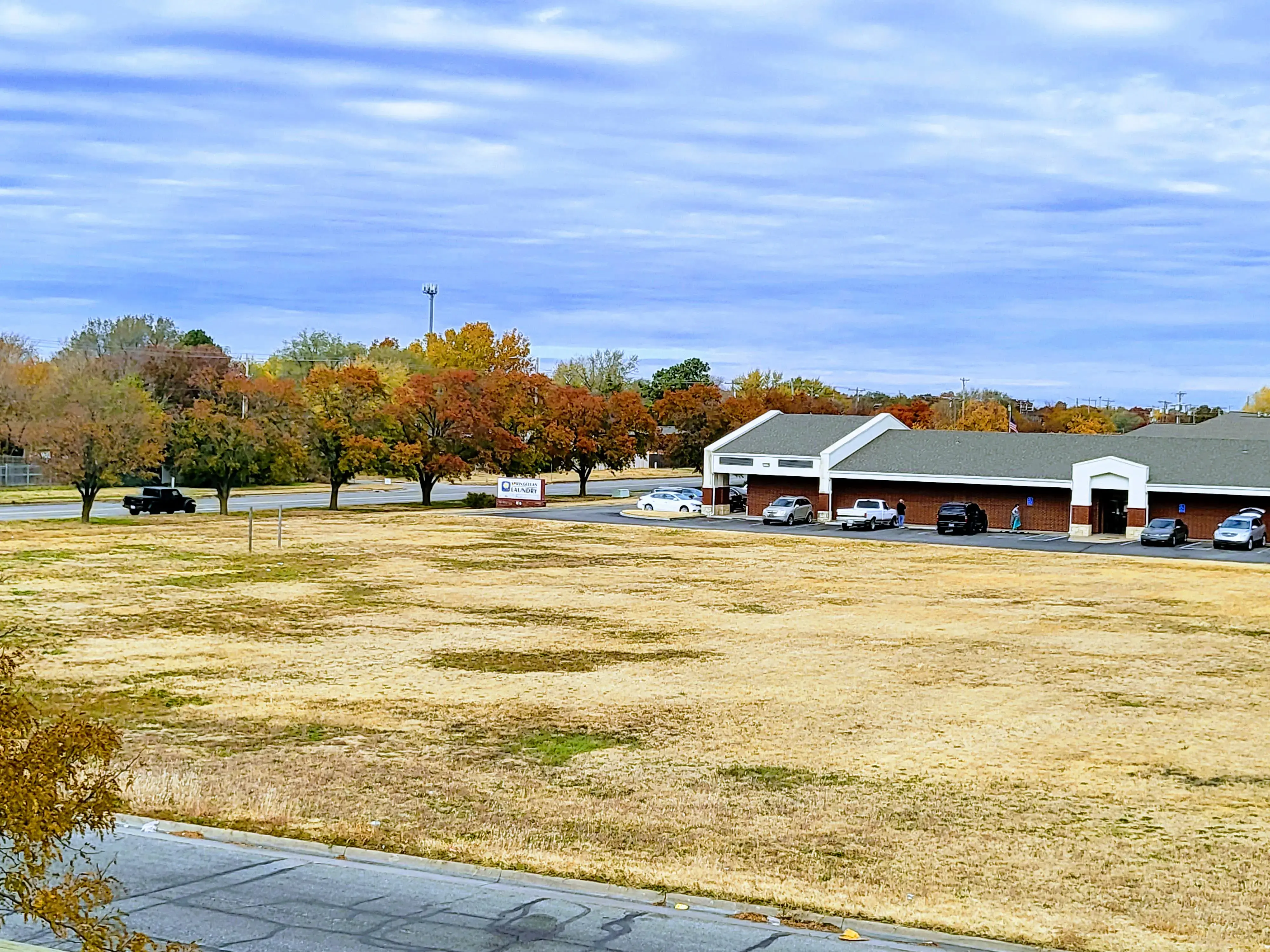 Spring Clean Laundromat - Image 3