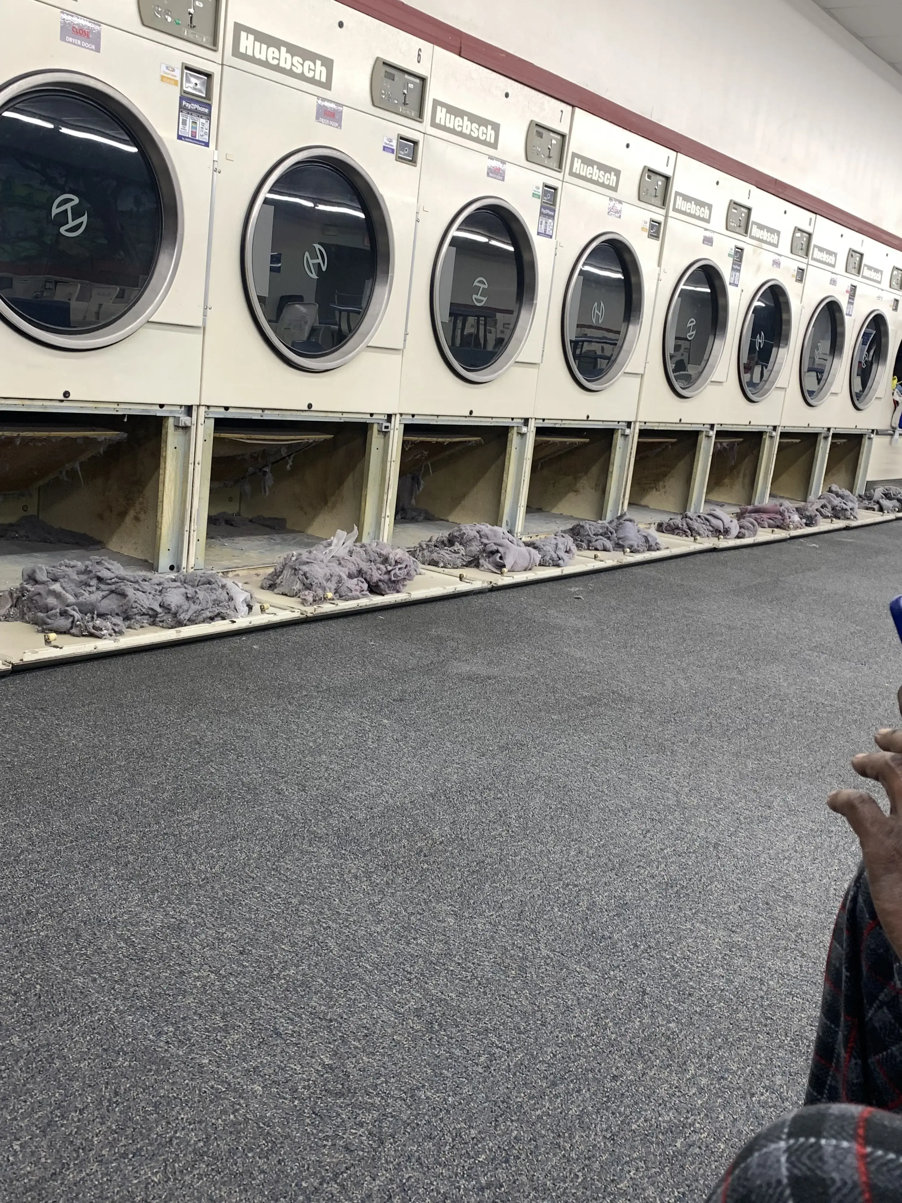 Spring Clean Laundry - Image 1