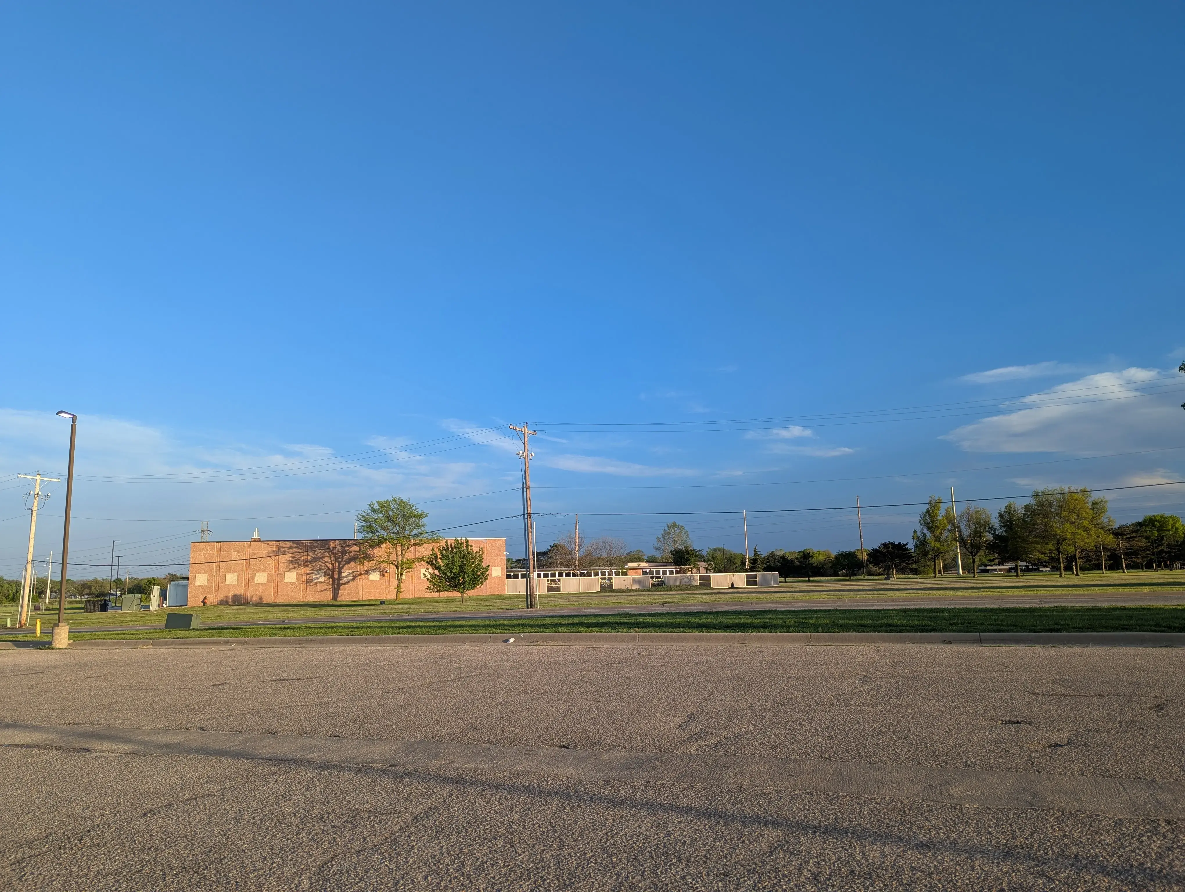 Spring Clean Laundry (Woodlawn) thumbnail 9