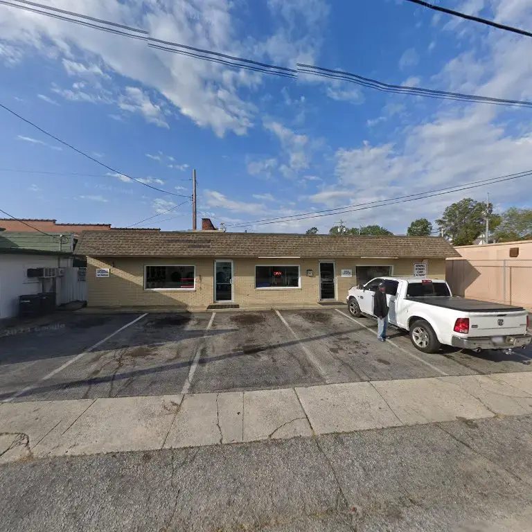 Spring Street Coin Laundry thumbnail 3