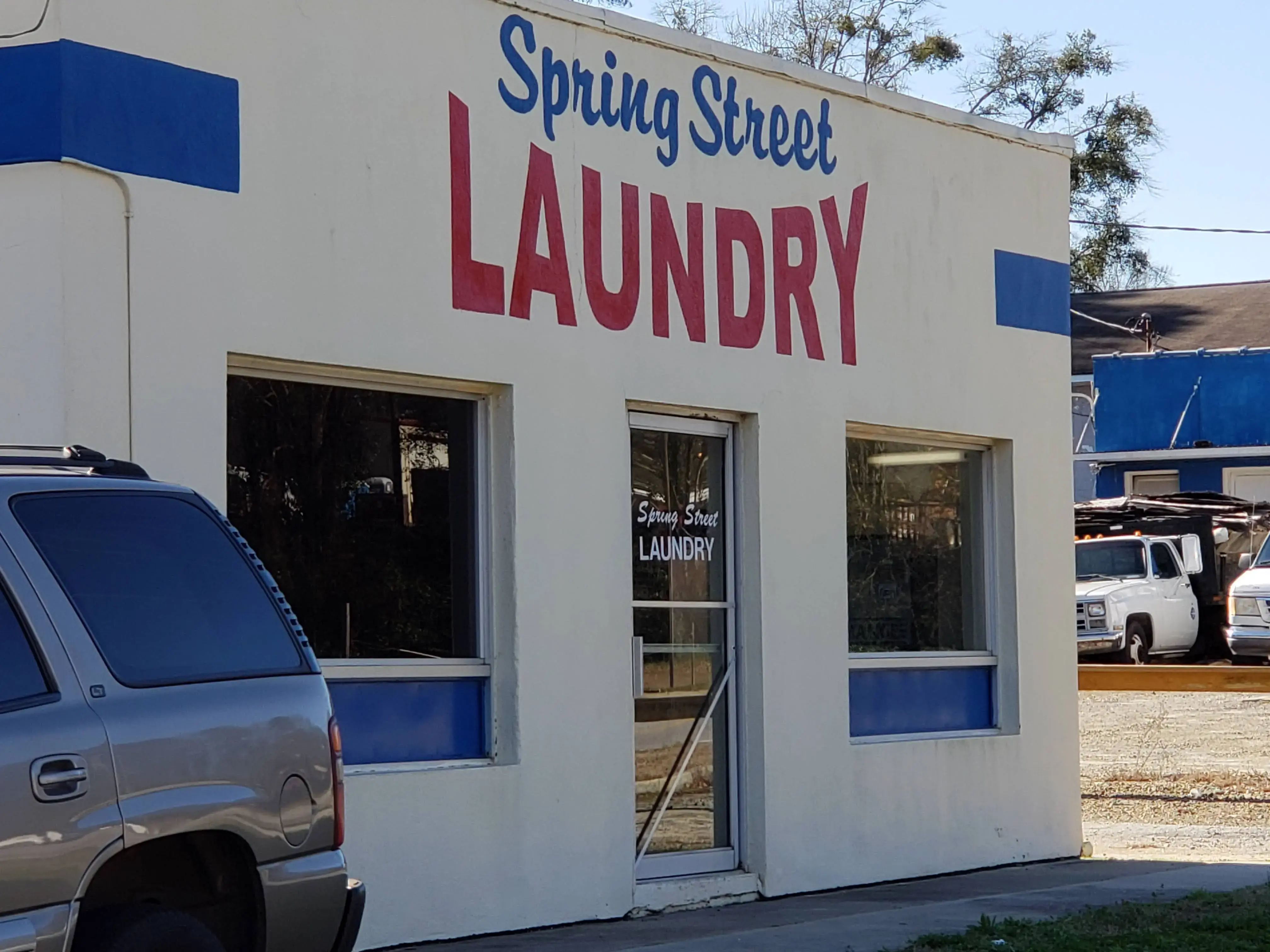 Spring Street Laundry - Image 1