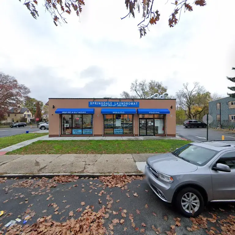 Springdale Laundromat - Image 18