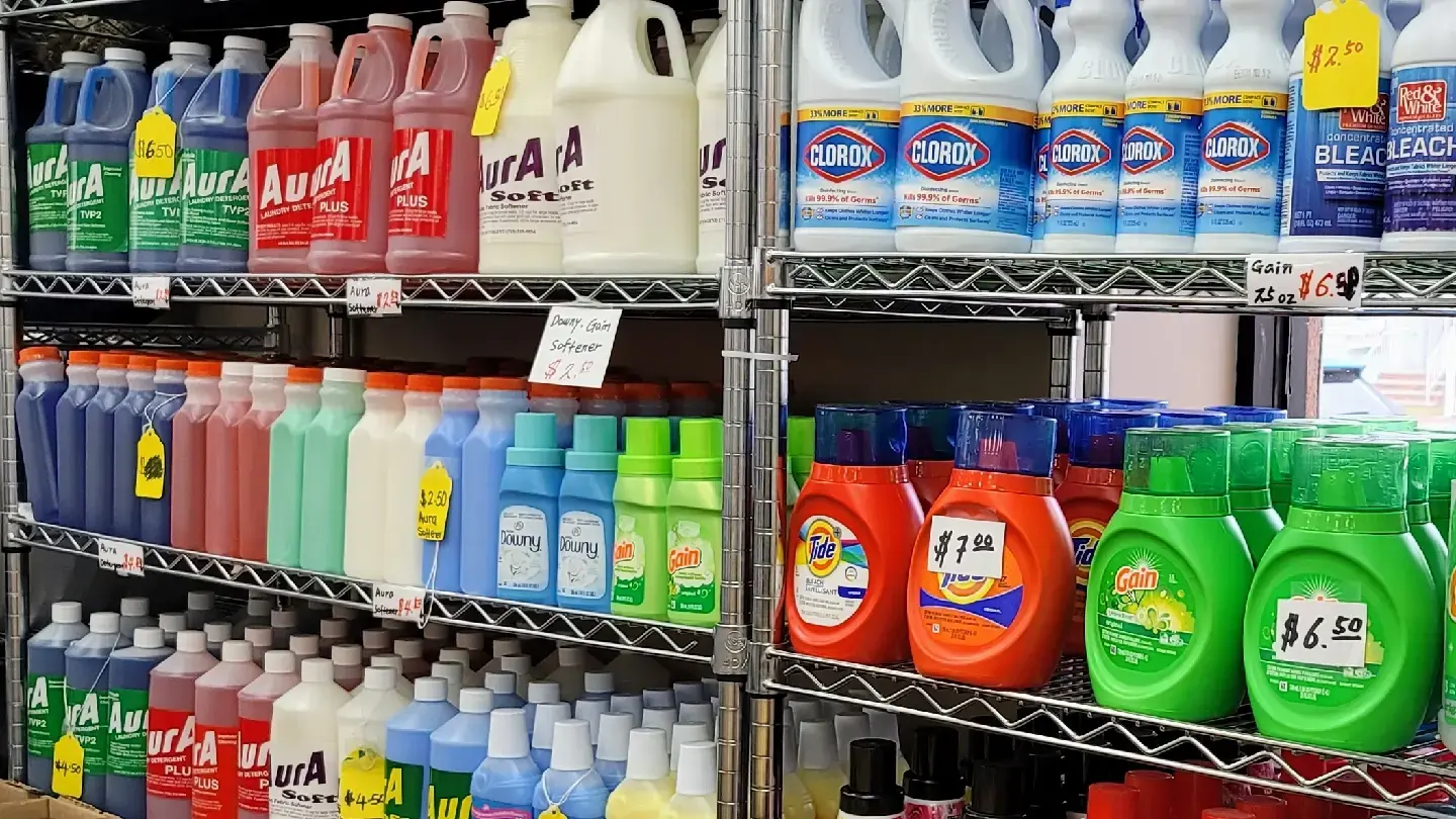 Springdale Laundromat thumbnail 1