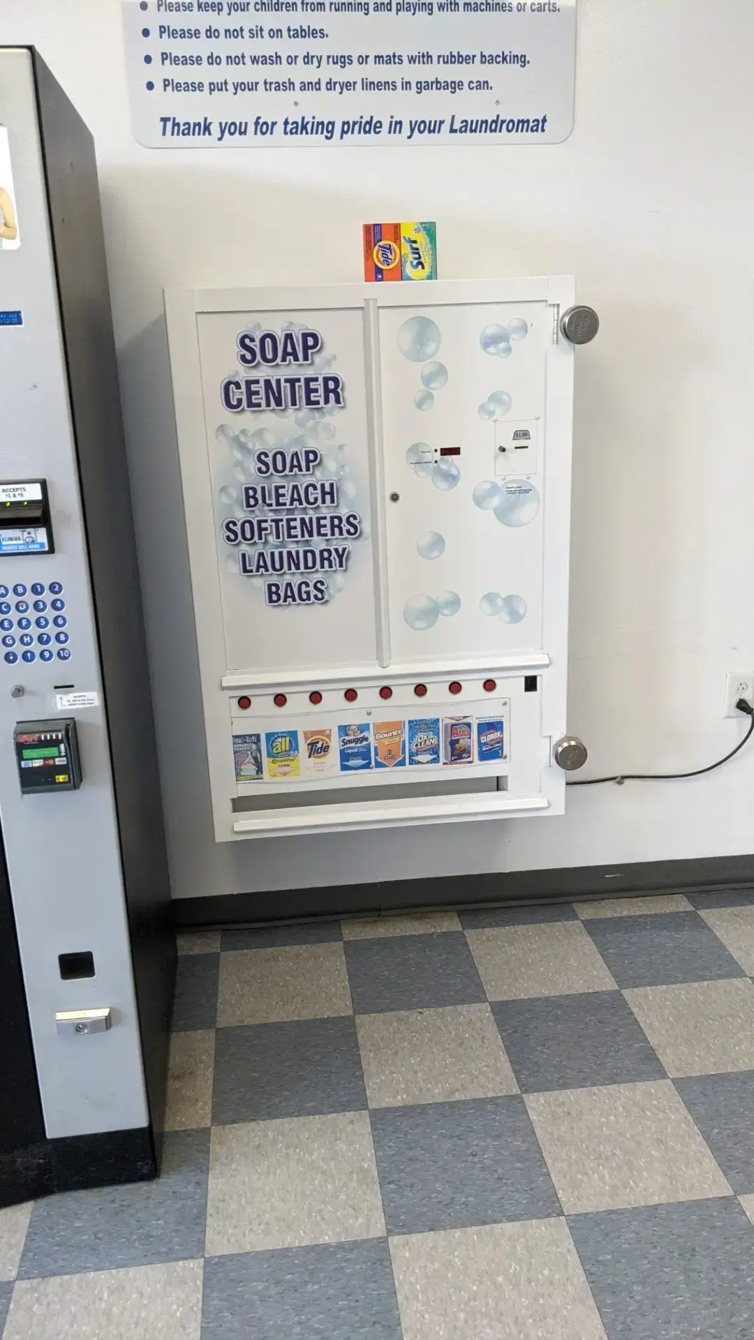 Springdale Laundromat thumbnail 13