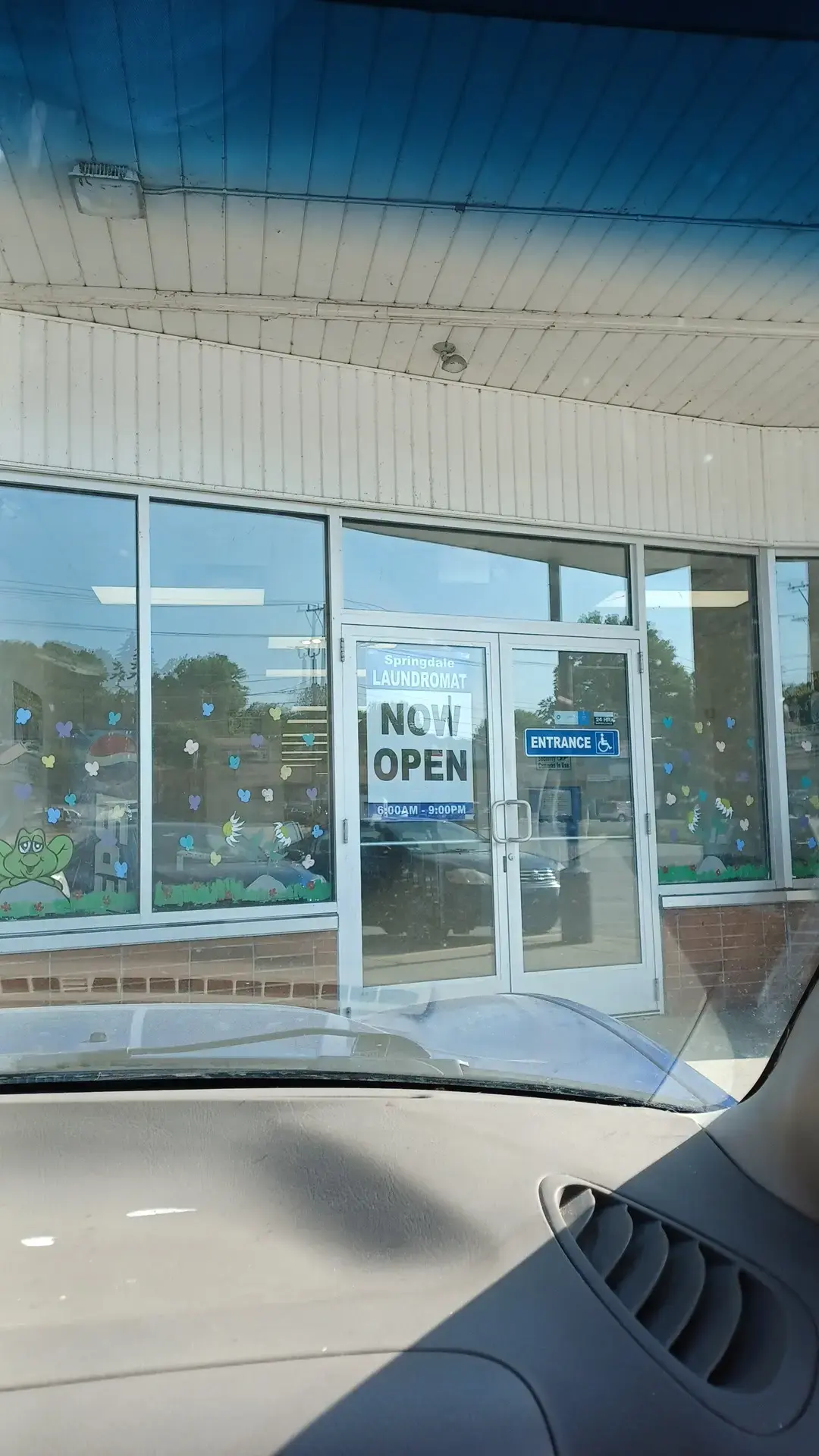 Springdale Laundromat thumbnail 3