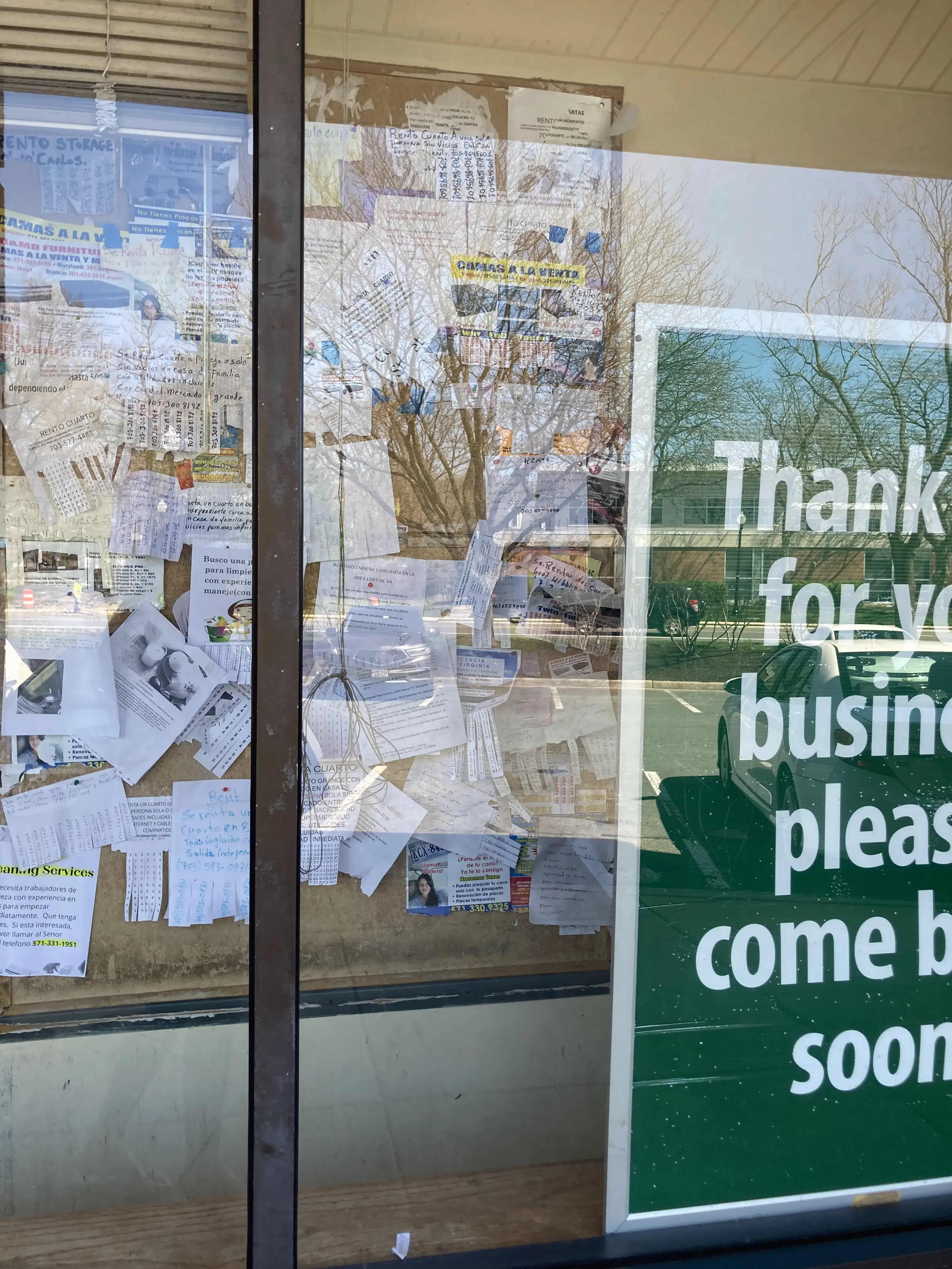 Springfield Plaza Laundromat & Cleaners - Image 12