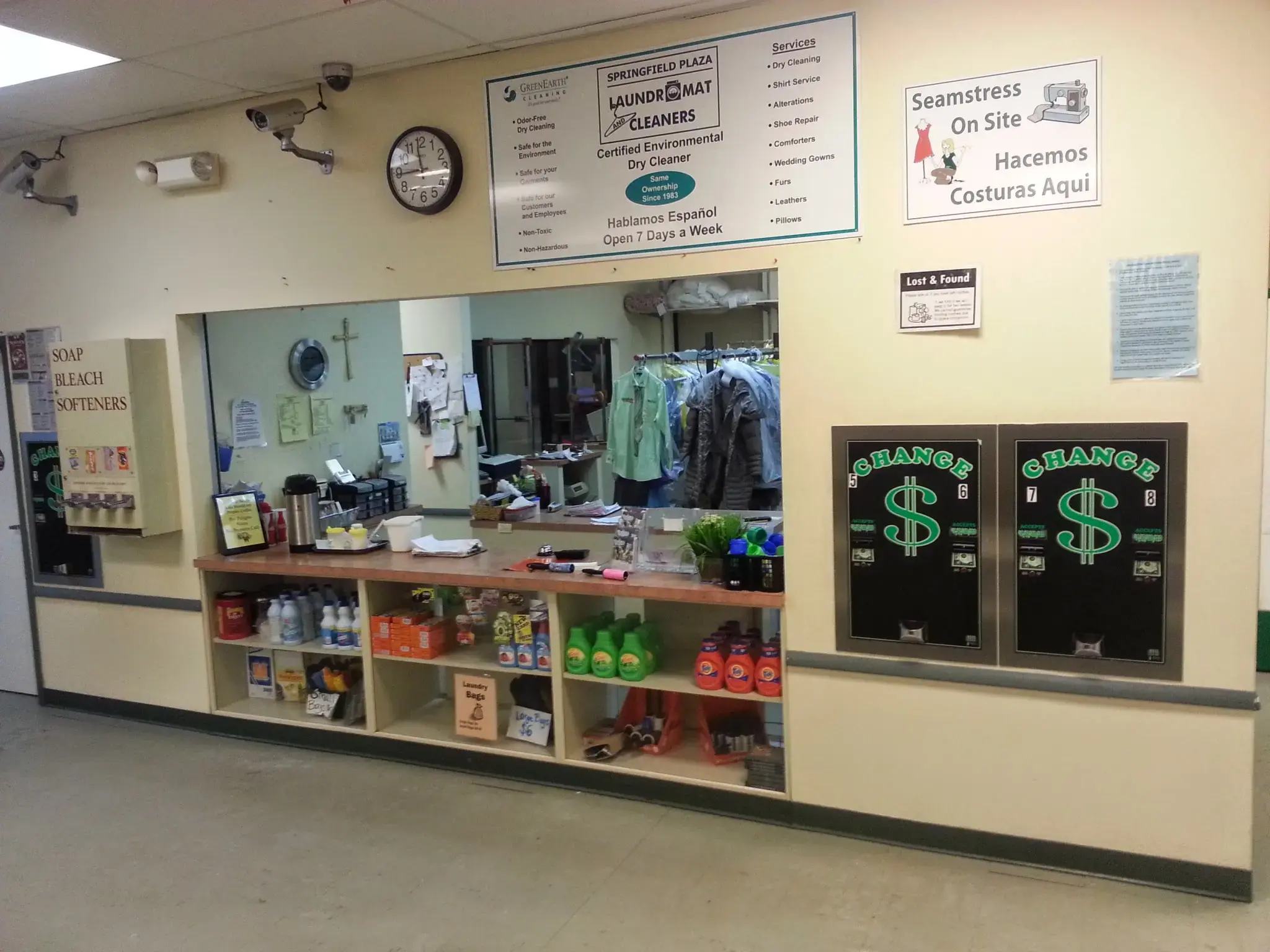 Springfield Plaza Laundromat & Cleaners thumbnail 6
