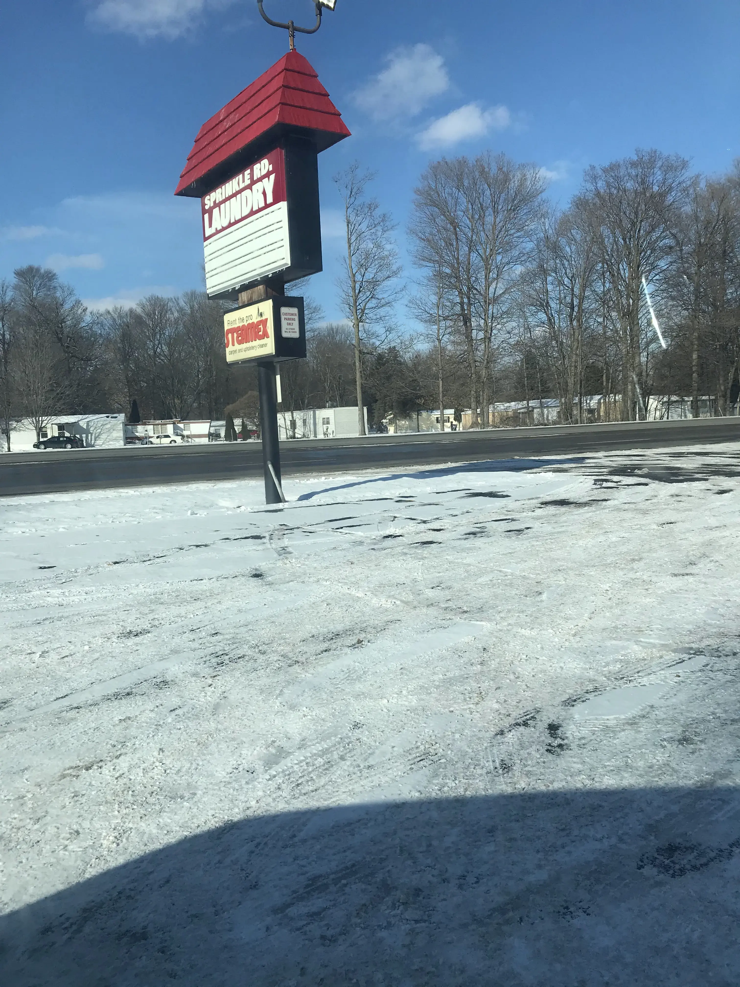 Sprinkle Road Laundry - Image 3